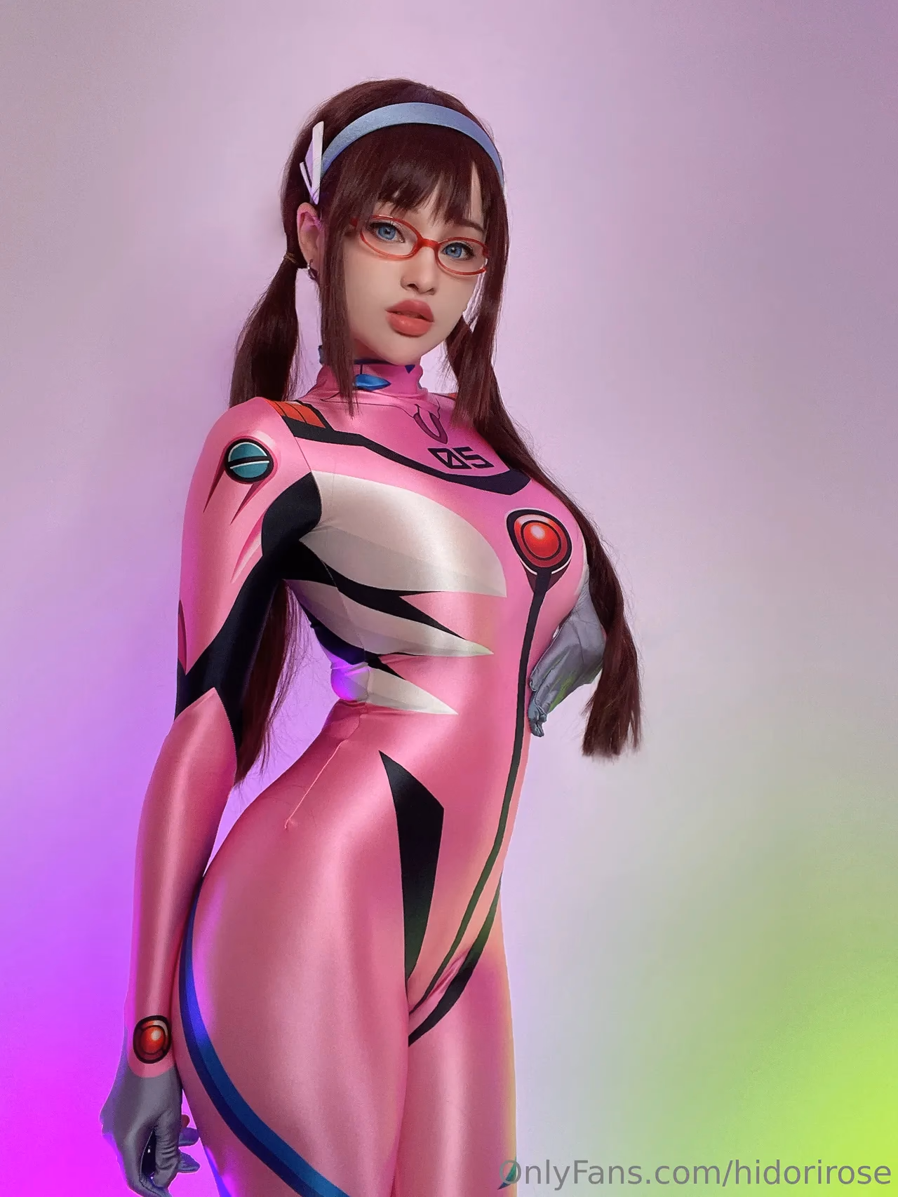 Hidori Rose as Mari Illustrious Makinami — cosplay photo 2 of 31
