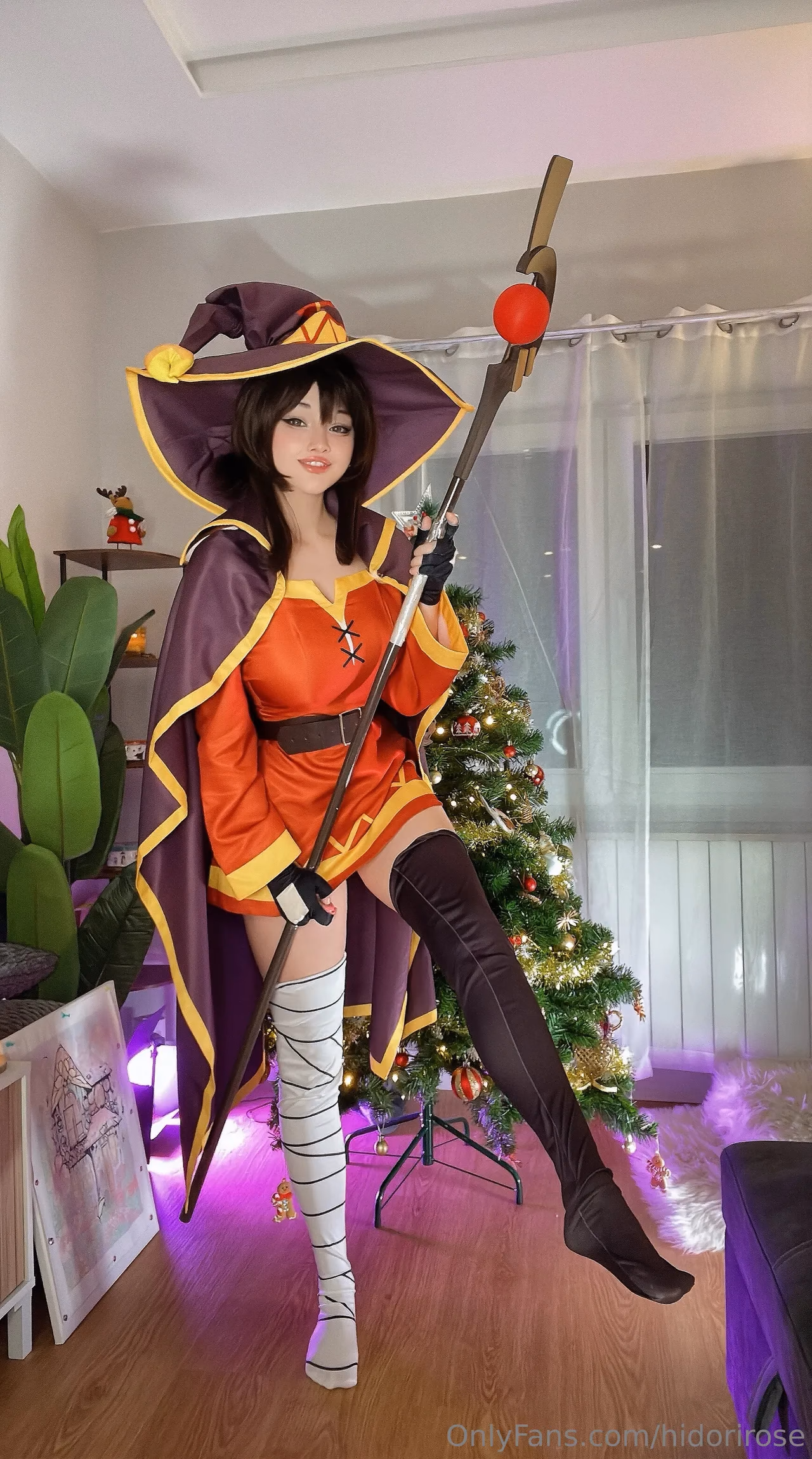 Hidori Rose as Megumin — cosplay photo 5 of 36