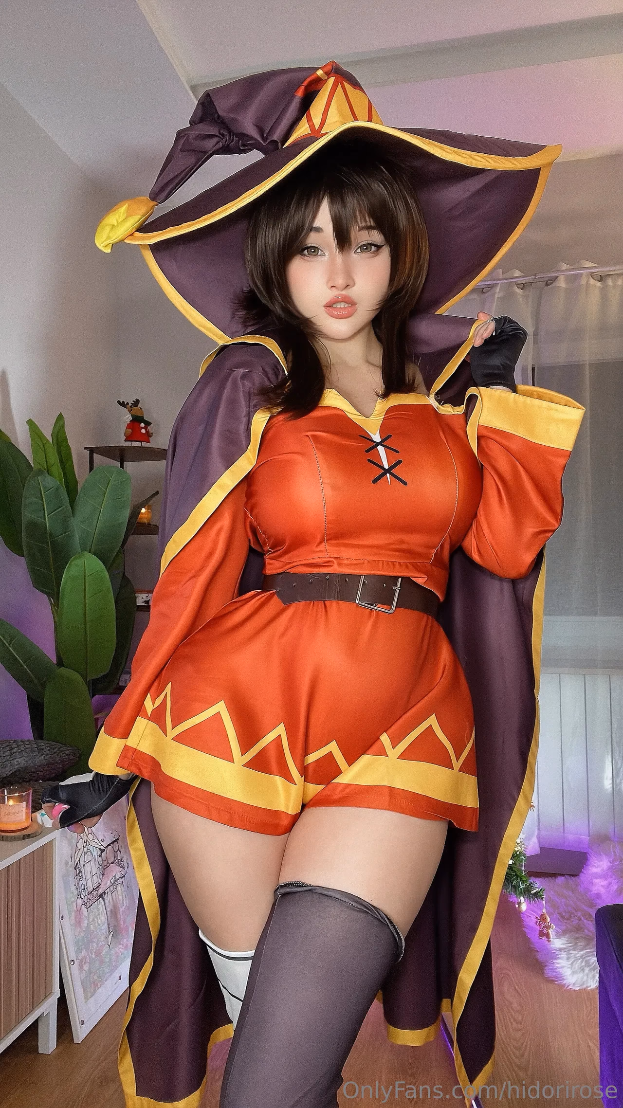 Hidori Rose as Megumin — cosplay photo 8 of 36