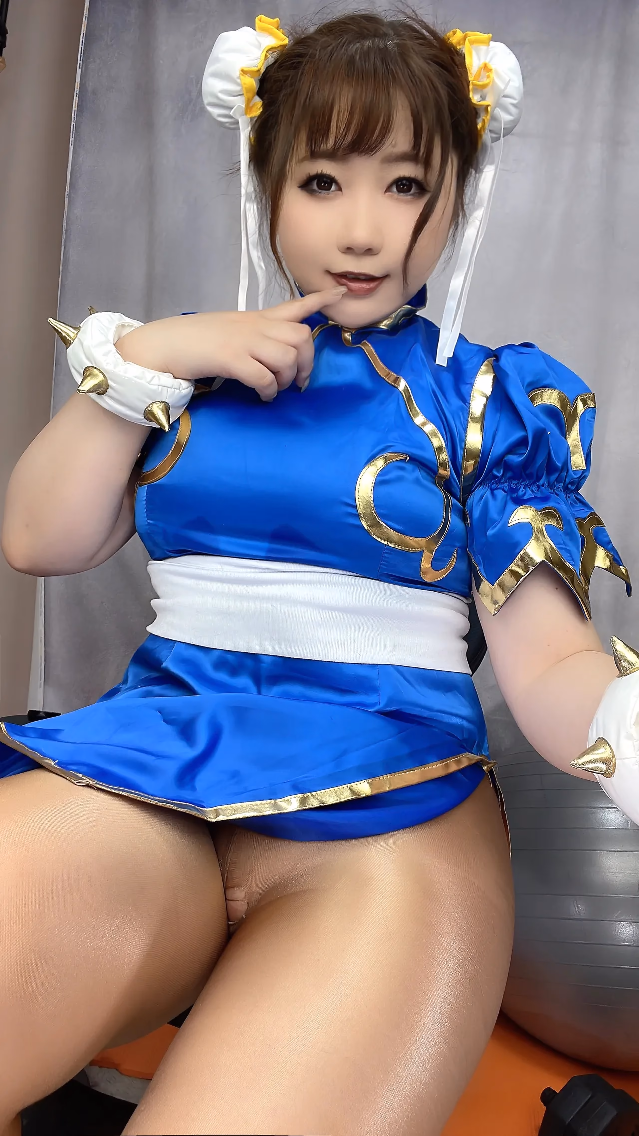 Higurashi Rin as Chun-Li — cosplay photo 41 of 110