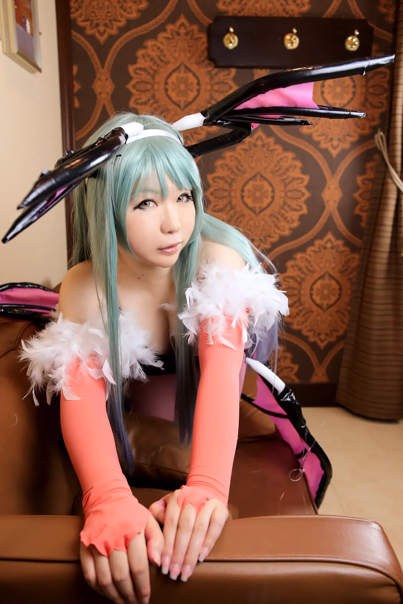 Higurashi Rin as Morrigan Aensland — cosplay photo 100 of 128