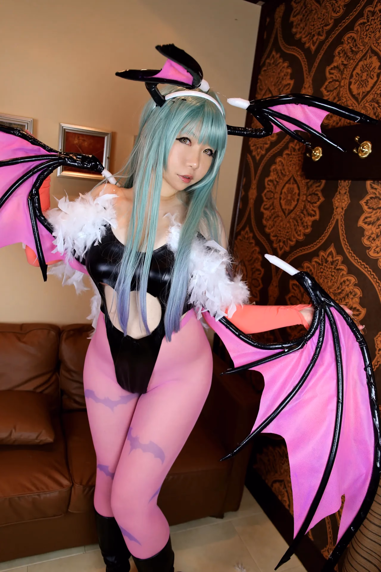 Higurashi Rin as Morrigan Aensland — cosplay photo 80 of 128