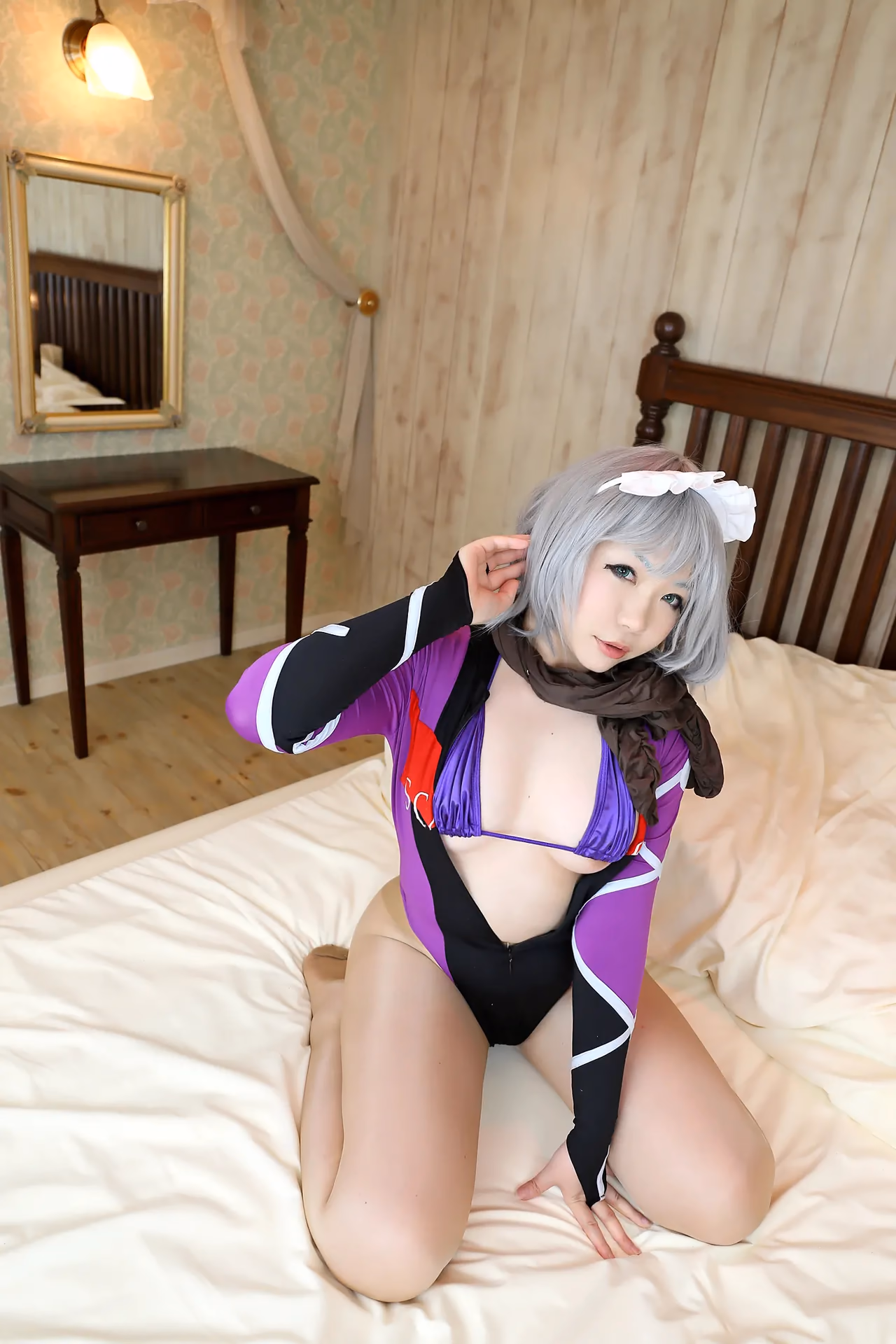 Higurashi Rin as Sakuya Izayoi — cosplay photo 31 of 60