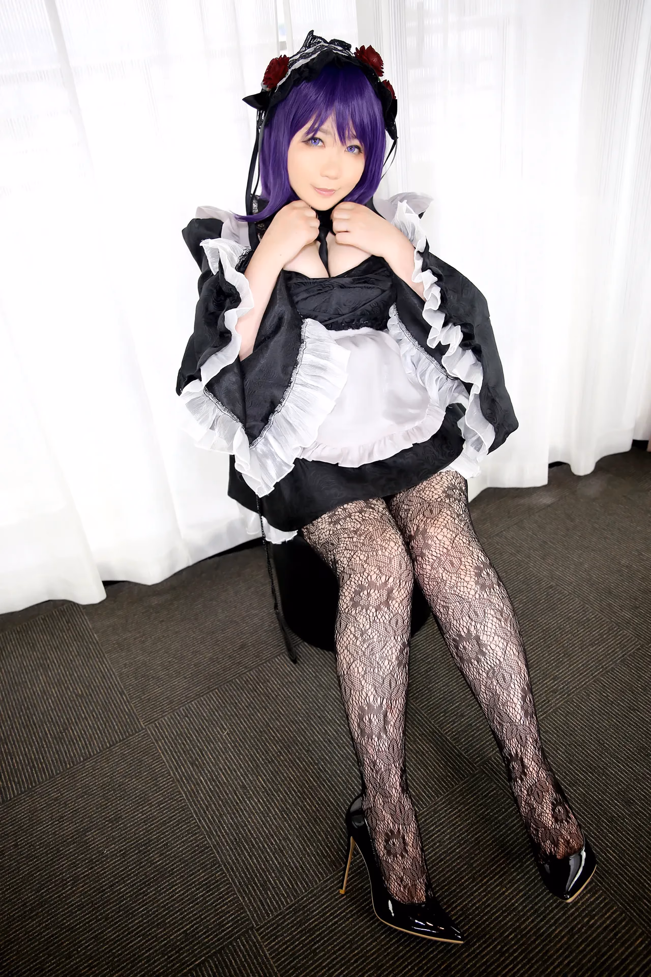 Higurashi Rin as Shizuku Kuroe — cosplay photo 36 of 118