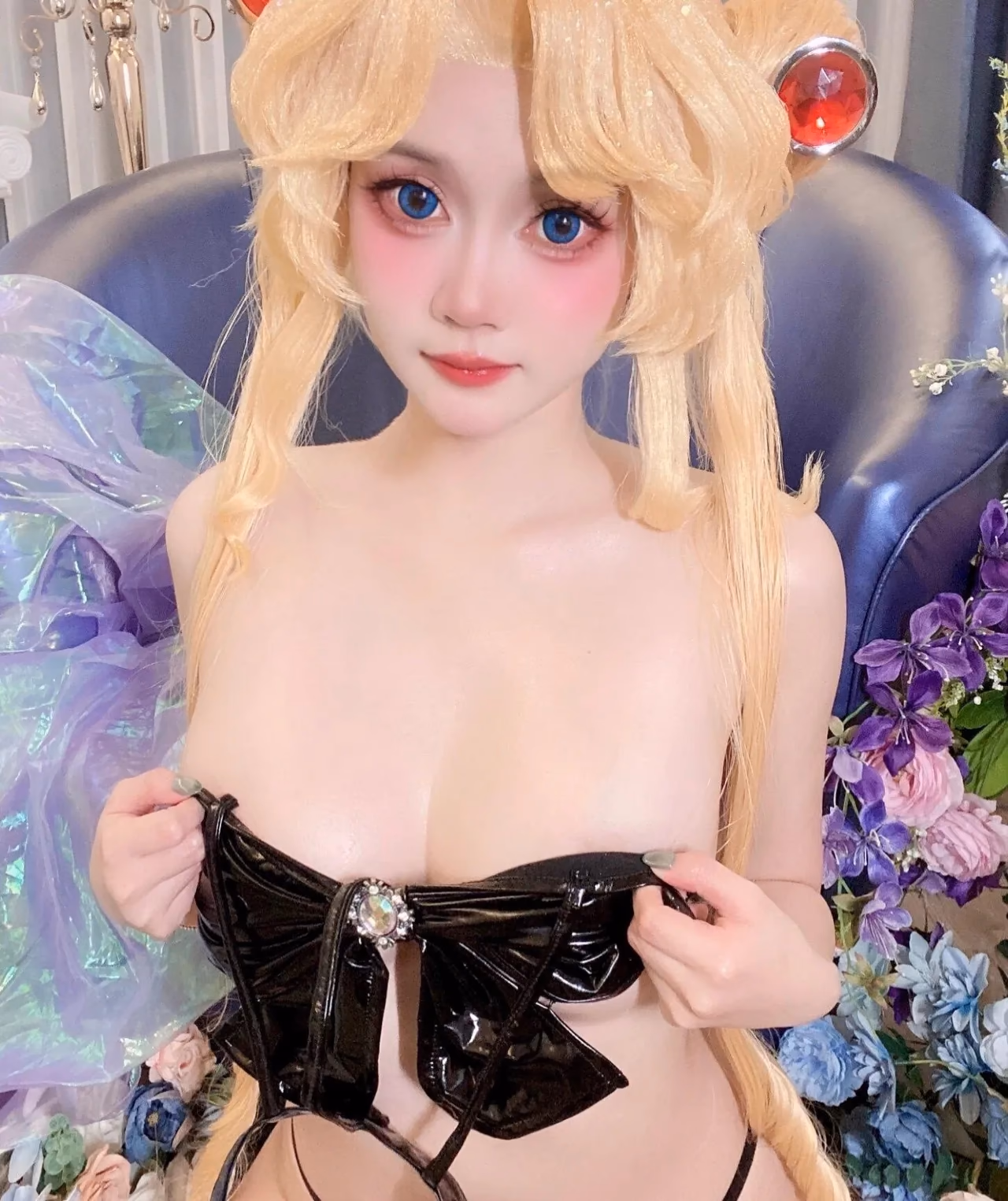 Hiino as Usagi Tsukino — cosplay photo 17 of 22