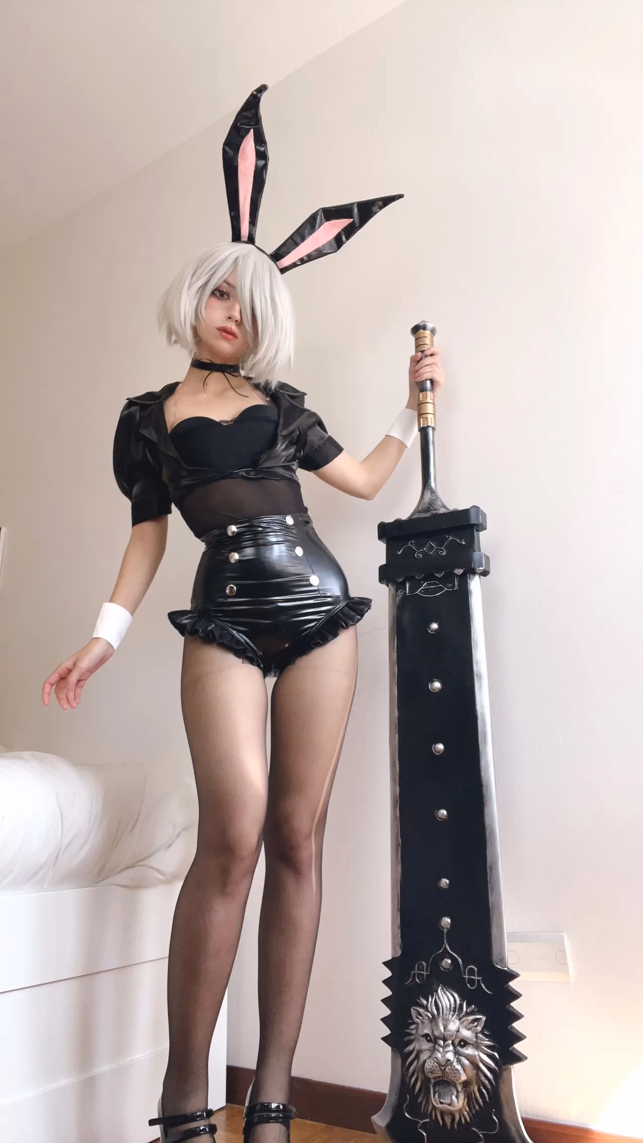 Himee.lily as 2B — cosplay photo 135 of 255