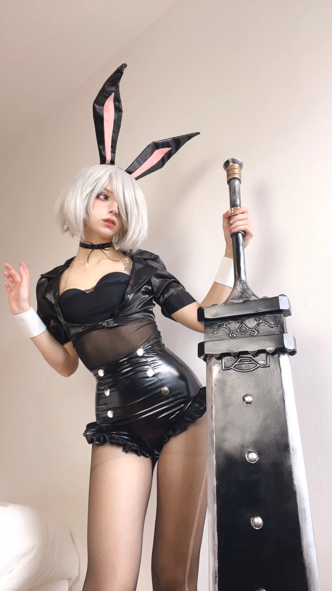 Himee.lily as 2B — cosplay photo 138 of 255