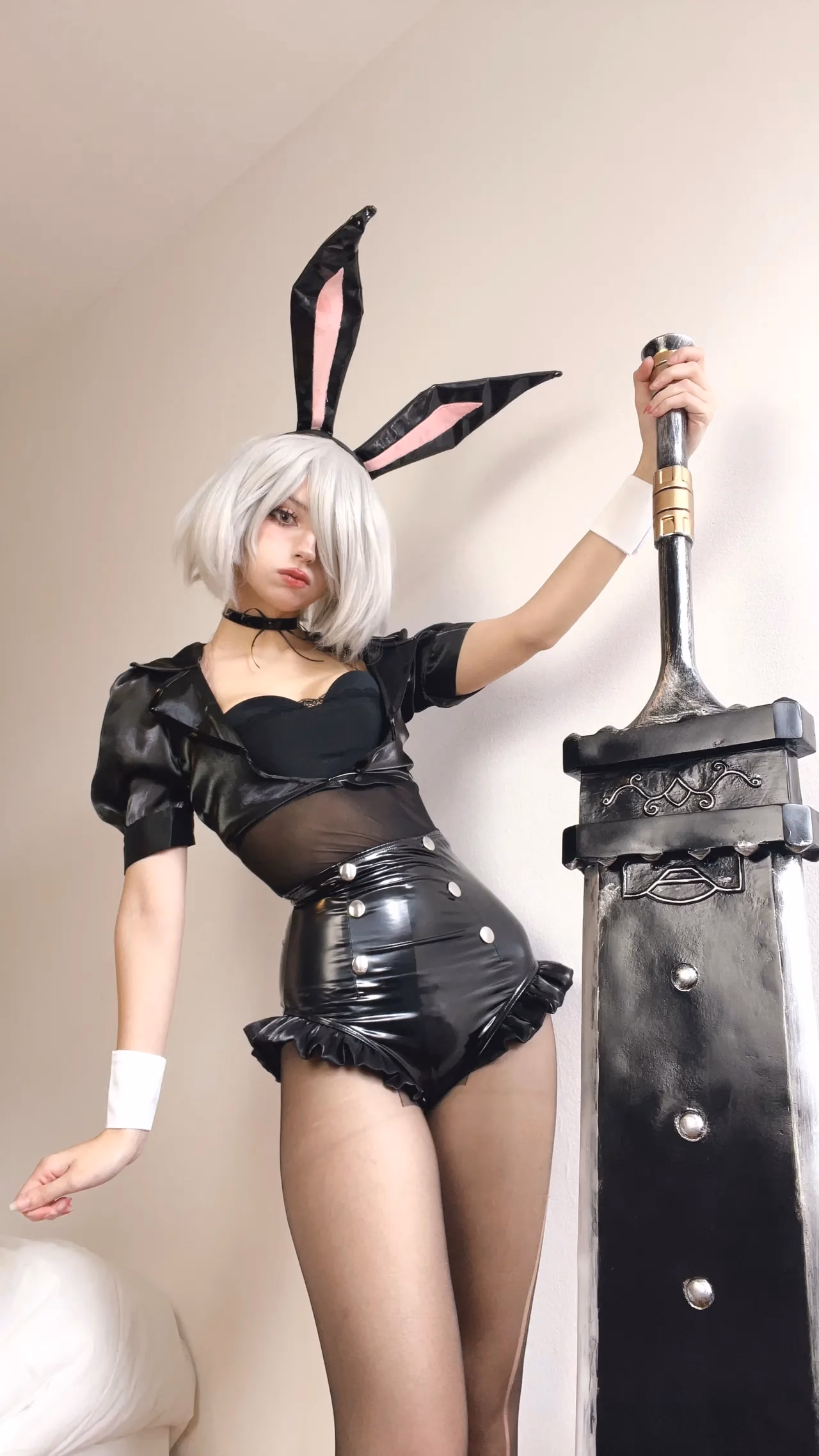 Himee.lily as 2B — cosplay photo 140 of 255