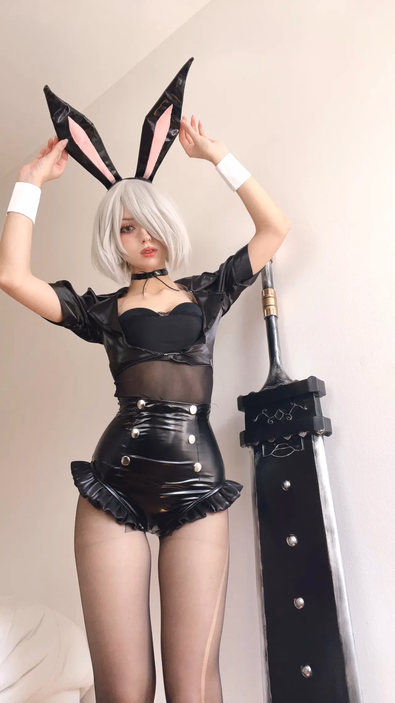 Himee.lily as 2B — cosplay photo 147 of 255