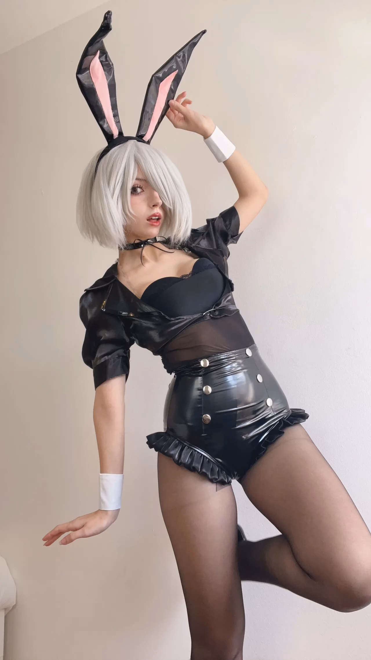 Himee.lily as 2B — cosplay photo 58 of 255
