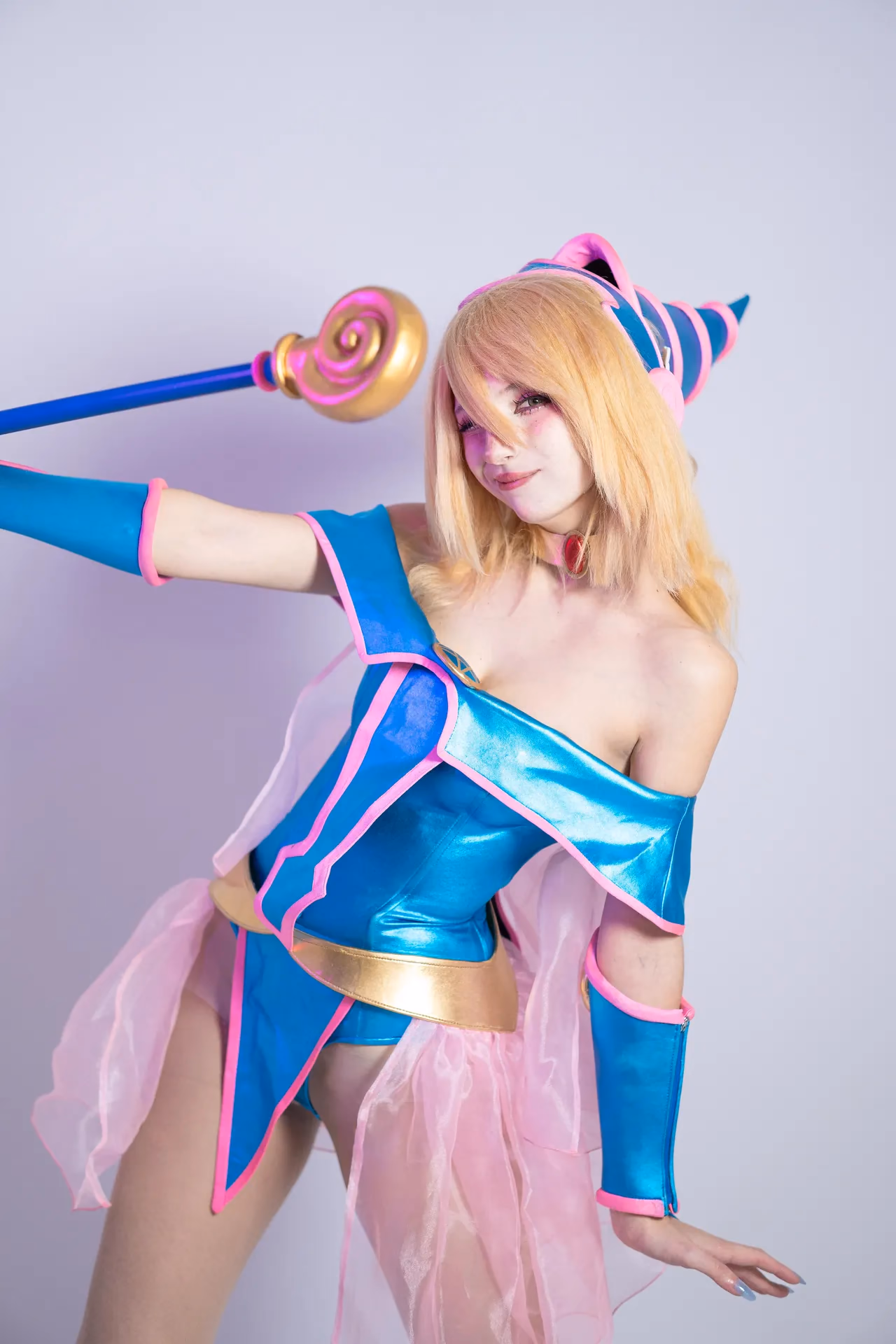 Himee.lily as Dark Magician Girl — cosplay photo 17 of 70