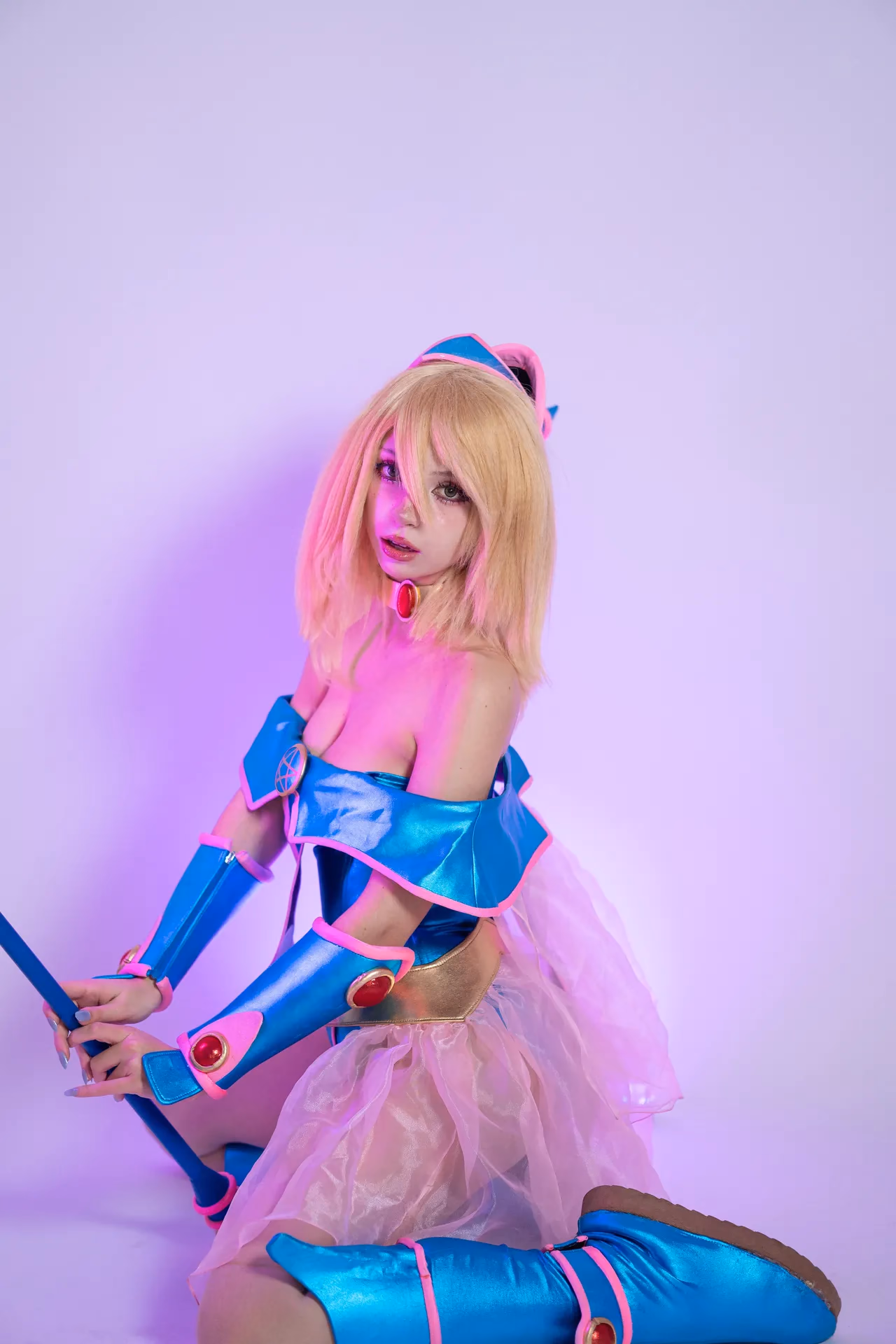 Himee.lily as Dark Magician Girl — cosplay photo 29 of 70