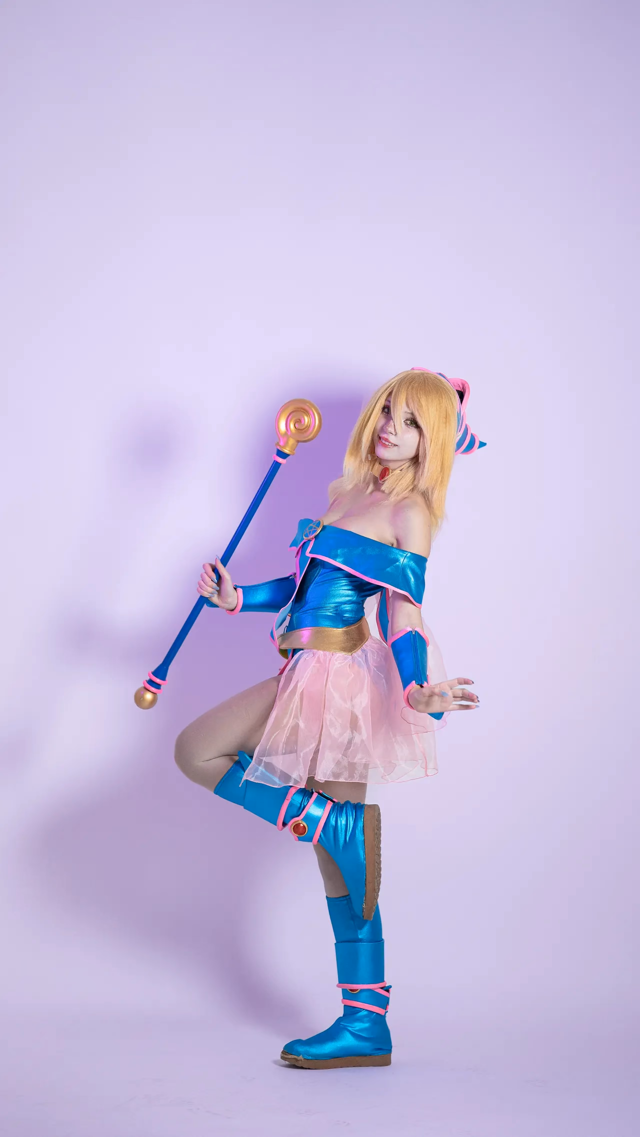 Himee.lily as Dark Magician Girl — cosplay photo 35 of 70