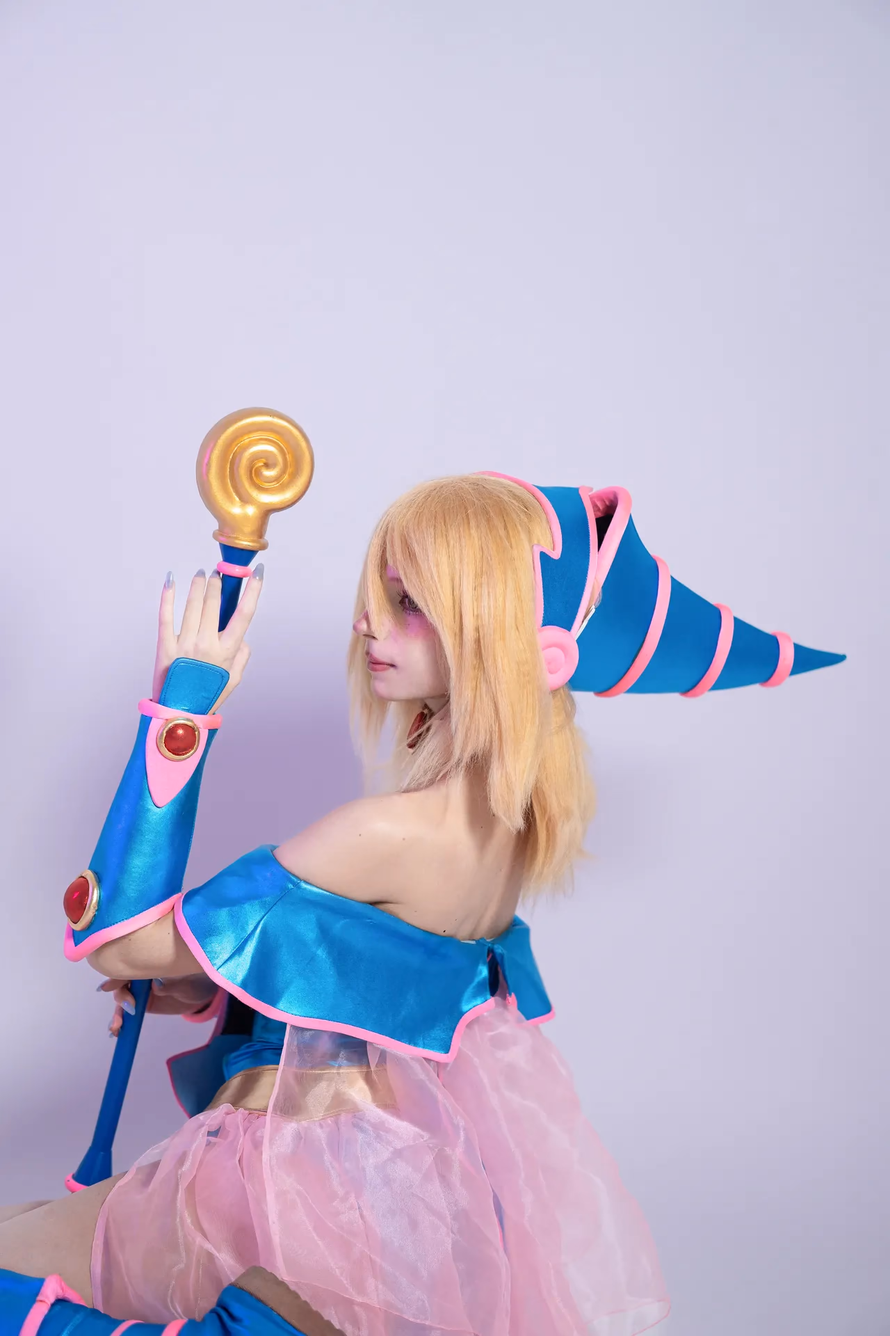 Himee.lily as Dark Magician Girl — cosplay photo 39 of 70