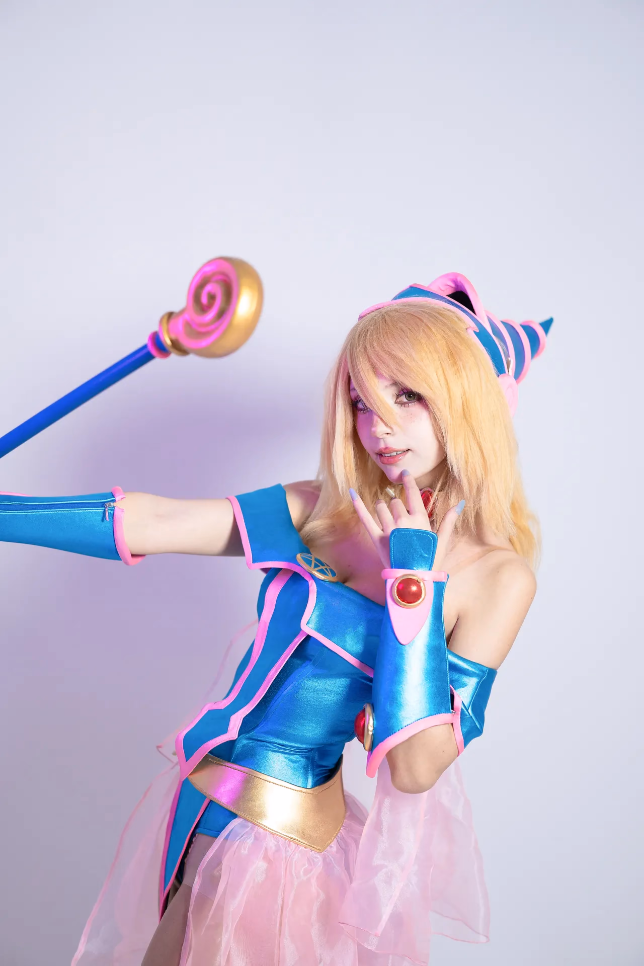 Himee.lily as Dark Magician Girl — cosplay photo 67 of 70