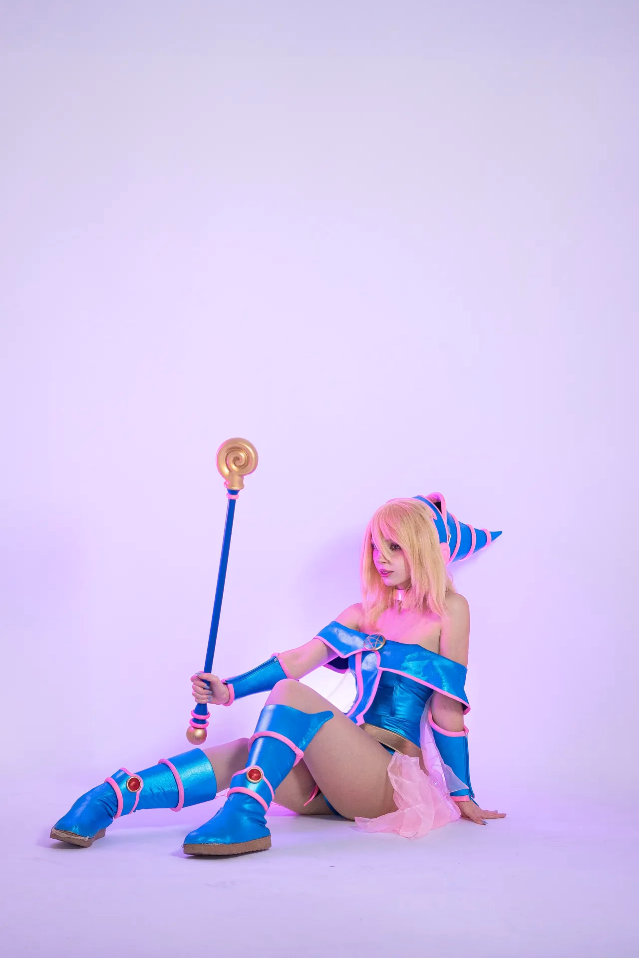 Himee.lily as Dark Magician Girl — cosplay photo 8 of 70