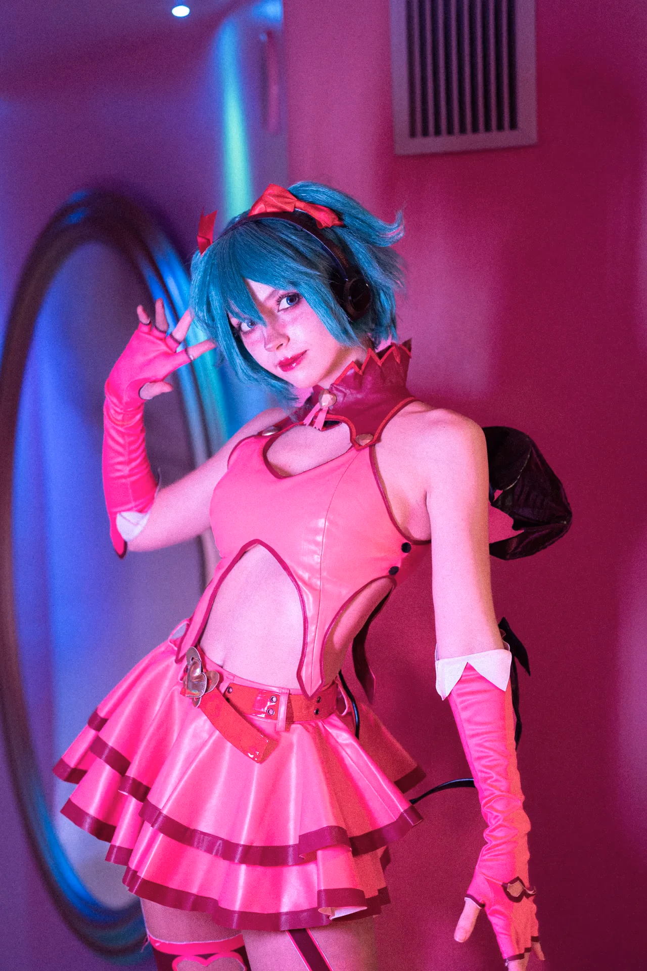 Himee.lily as Hatsune Miku — cosplay photo 22 of 50