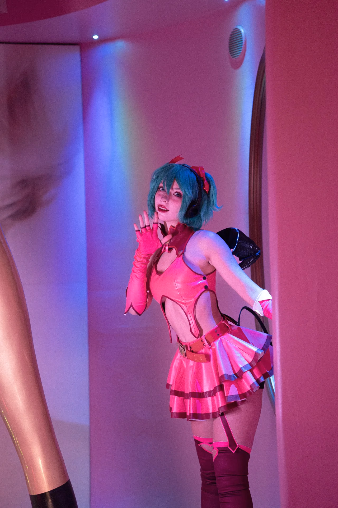Himee.lily as Hatsune Miku — cosplay photo 34 of 50