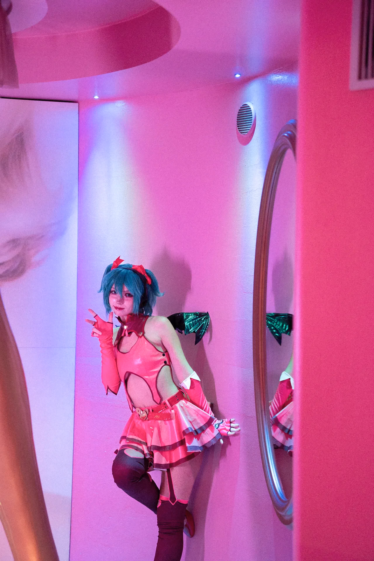 Himee.lily as Hatsune Miku — cosplay photo 41 of 50