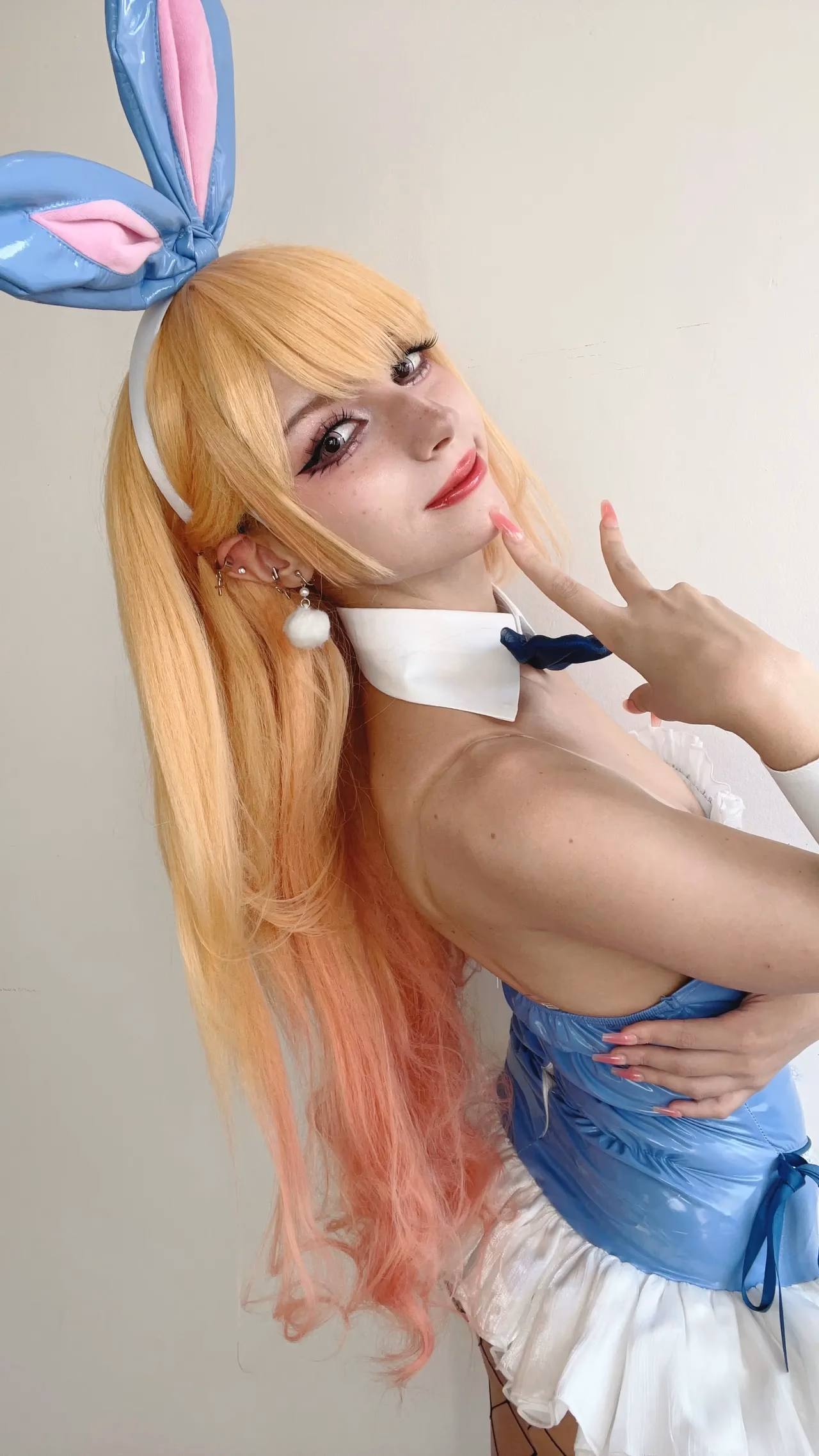 Himee.lily as Marin Kitagawa — cosplay photo 37 of 116