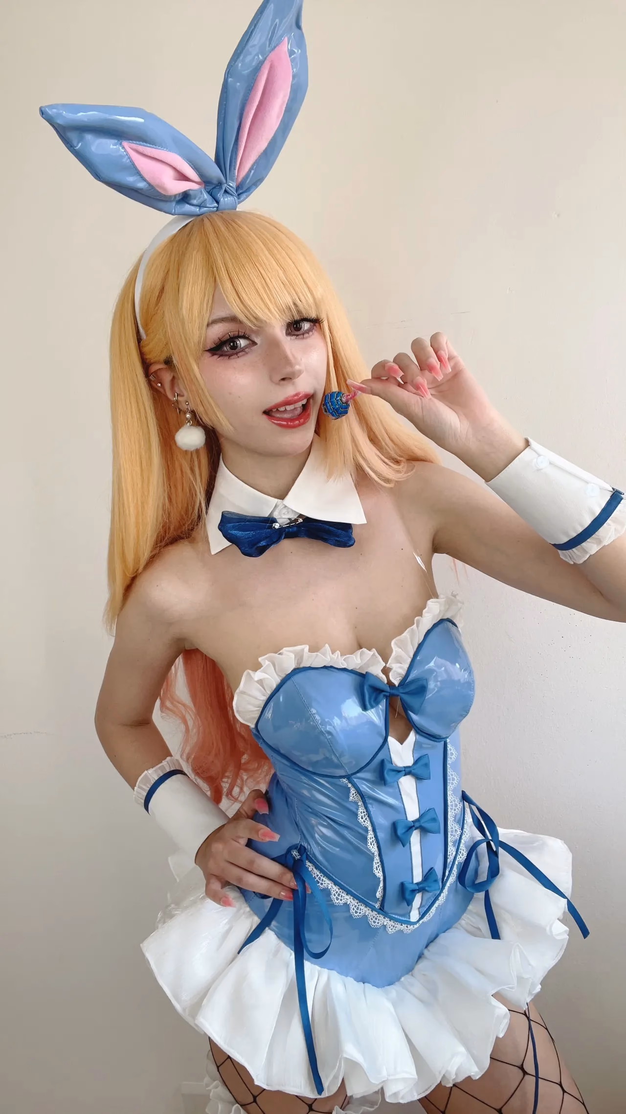 Himee.lily as Marin Kitagawa — cosplay photo 53 of 116