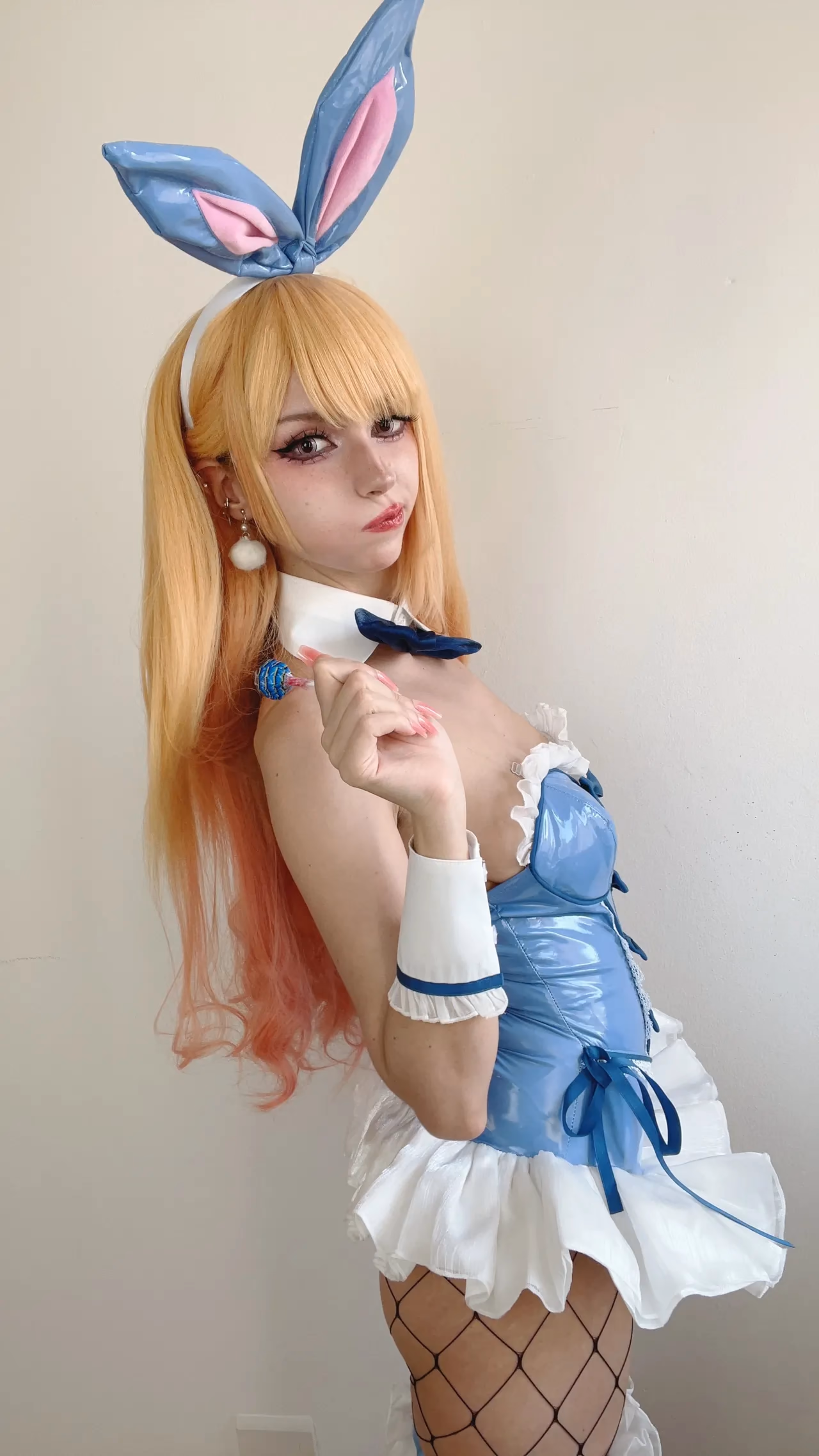 Himee.lily as Marin Kitagawa — cosplay photo 56 of 116