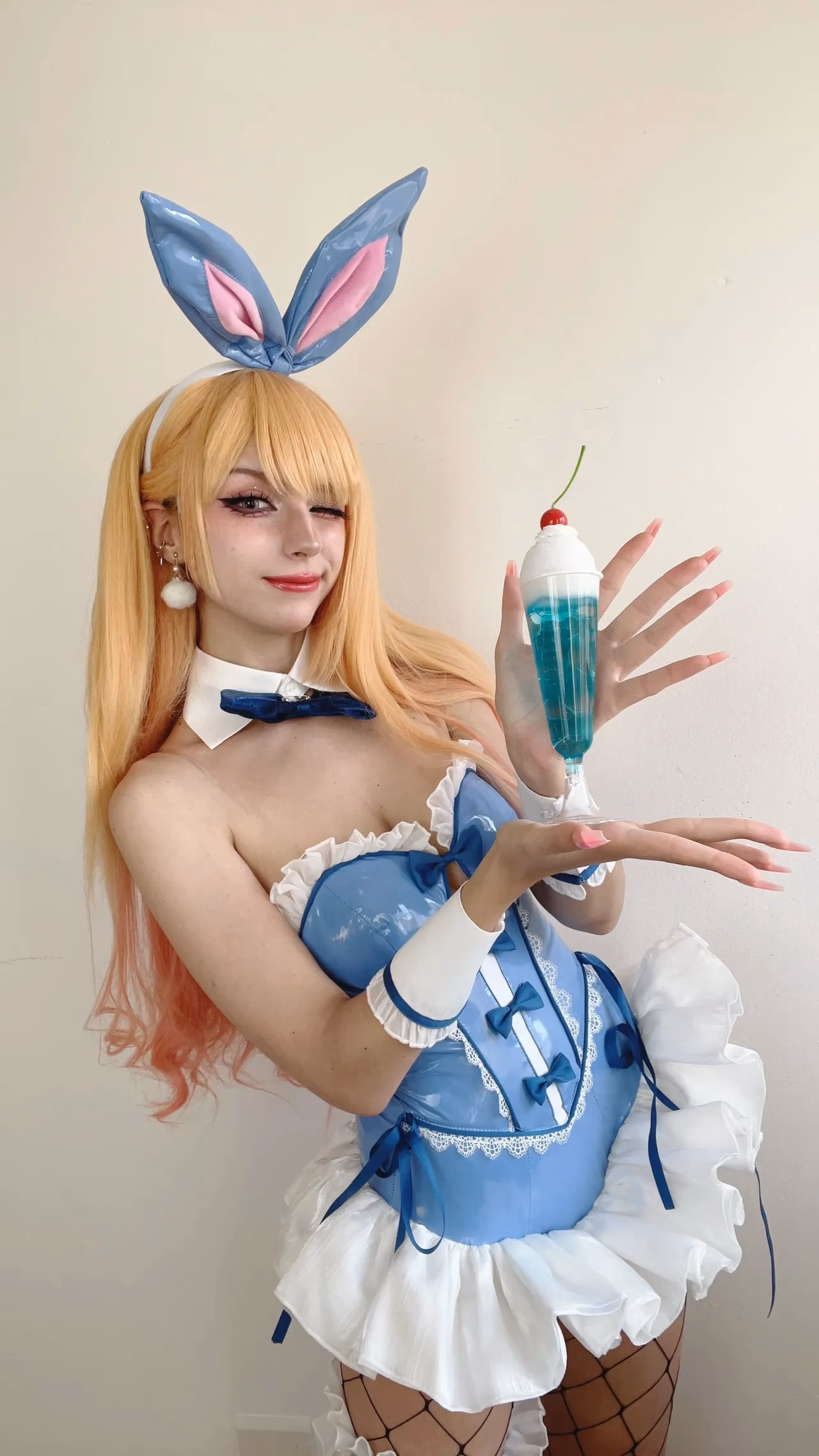 Himee.lily as Marin Kitagawa — cosplay photo 60 of 116