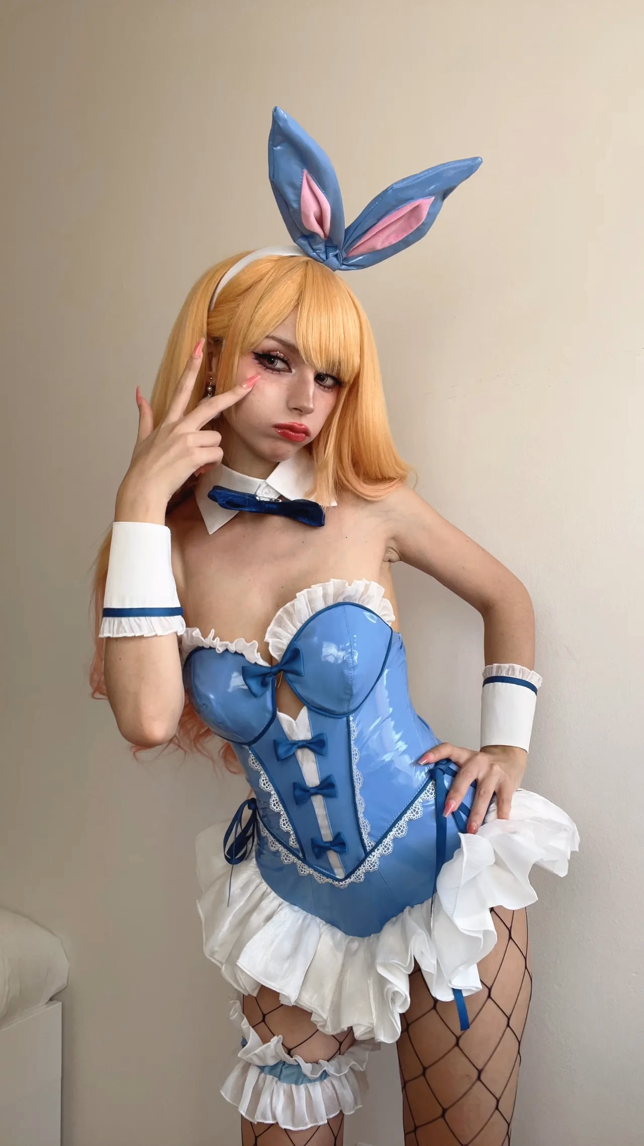 Himee.lily as Marin Kitagawa — cosplay photo 9 of 116