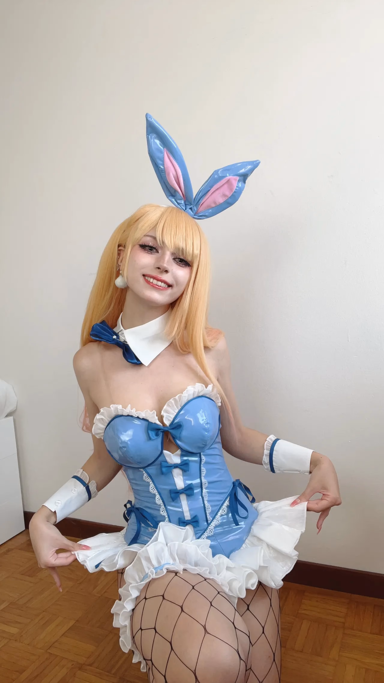Himee.lily as Marin Kitagawa — cosplay photo 97 of 116