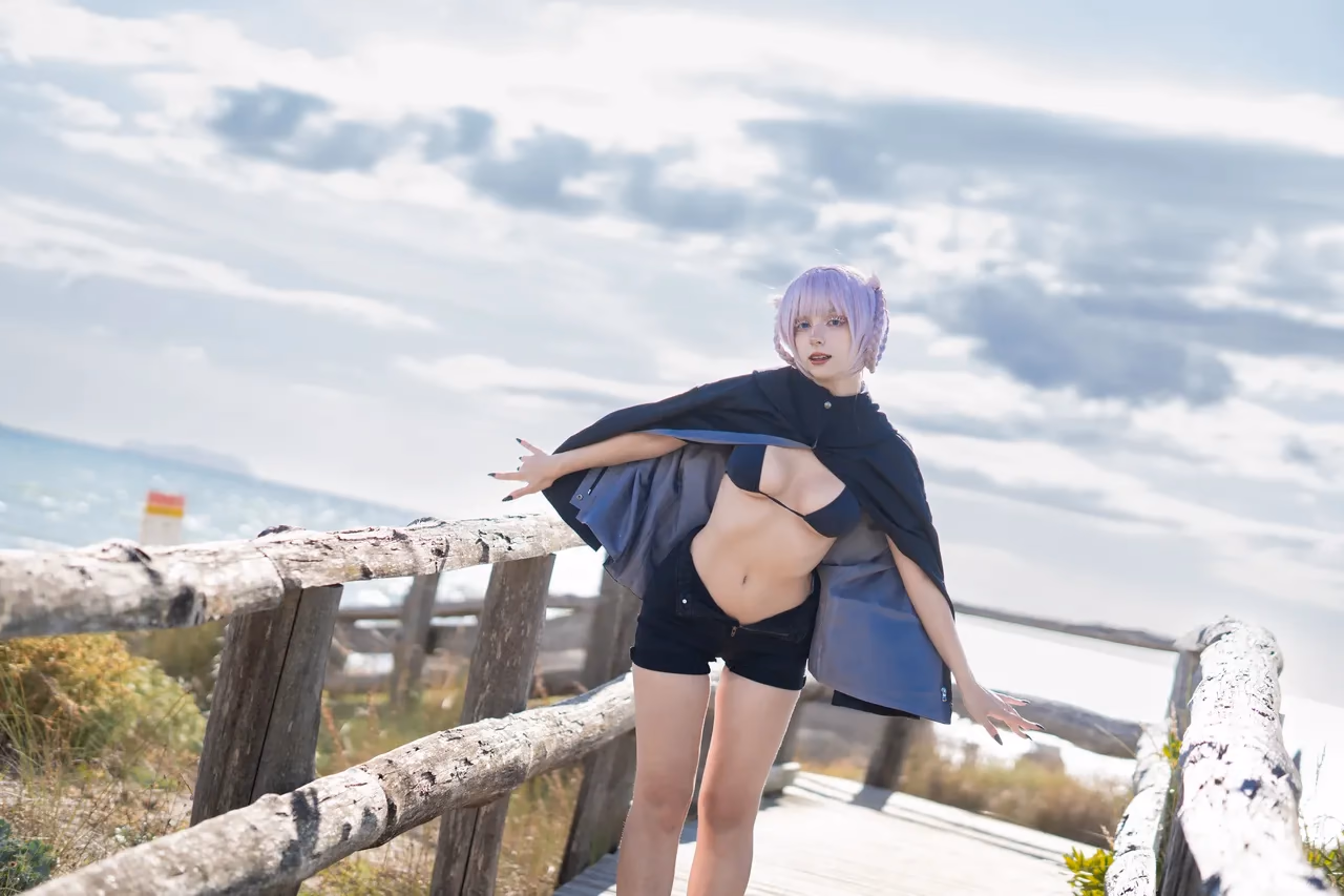 Himee.lily as Nazuna Nanakusa — cosplay photo 1 of 45