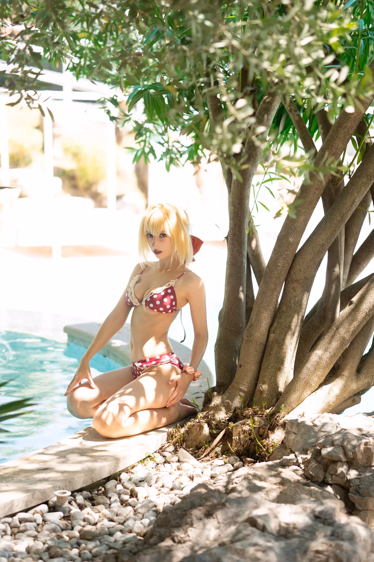 Himee.lily as Nero Claudius — cosplay photo 12 of 44