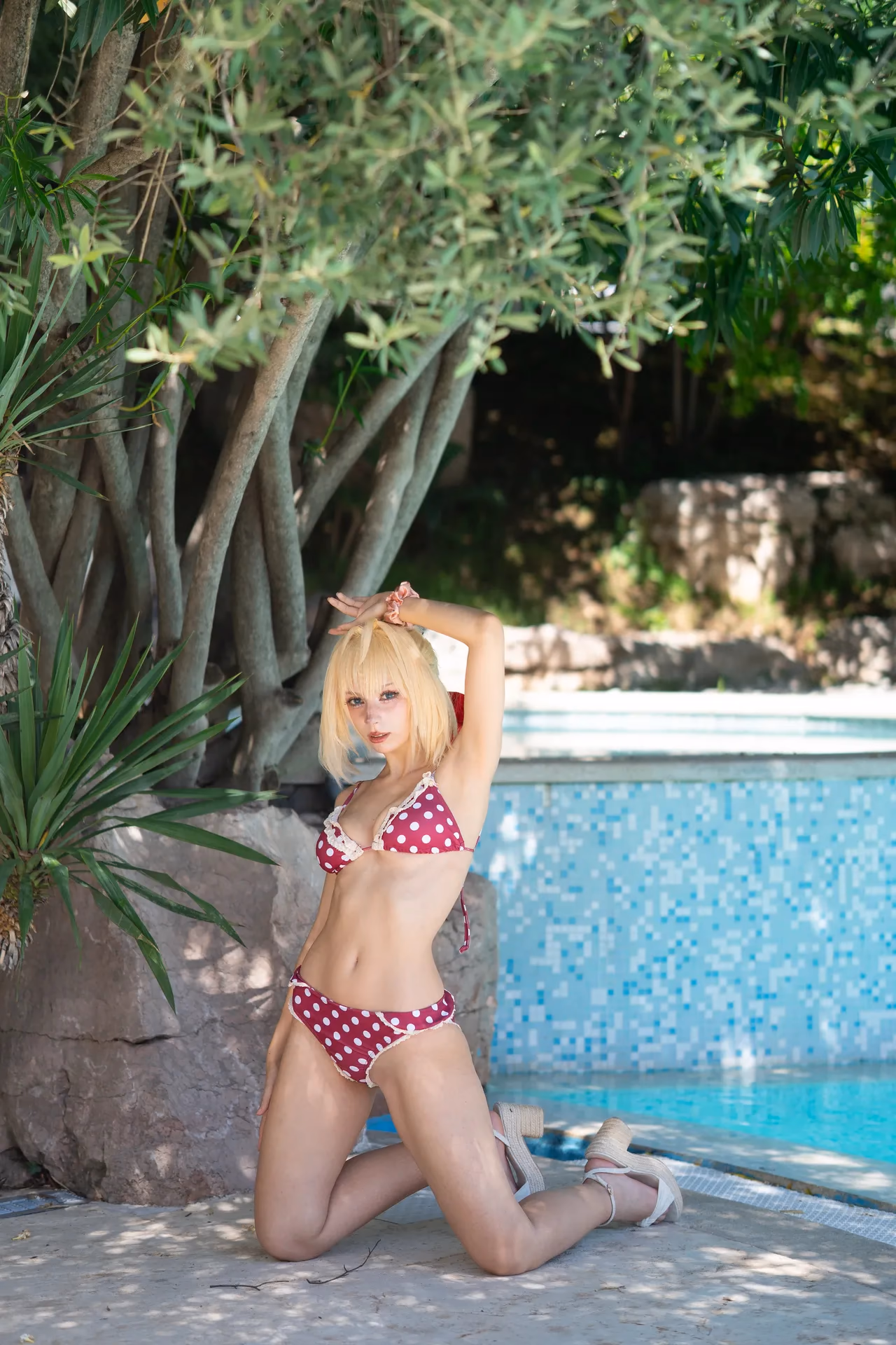 Himee.lily as Nero Claudius — cosplay photo 19 of 44