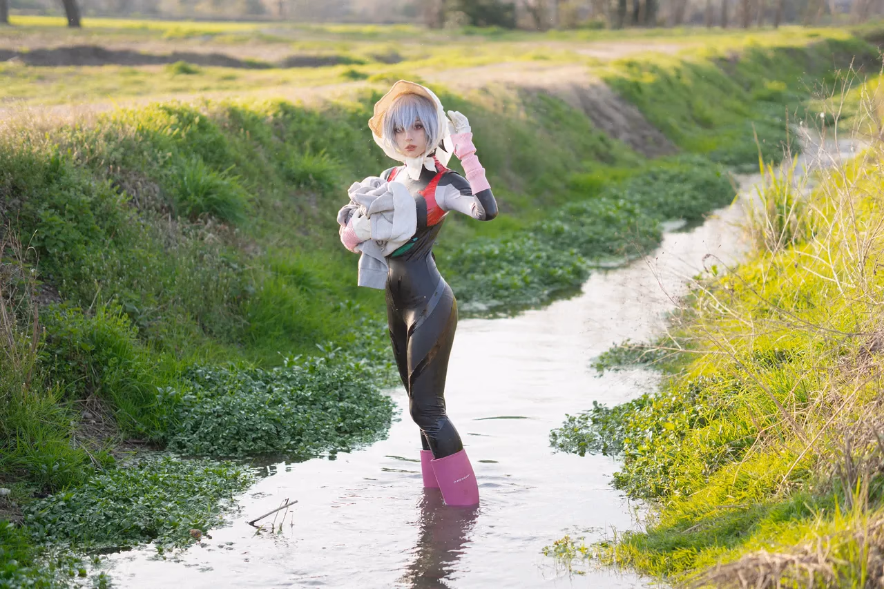 Himee.lily as Rei Ayanami — cosplay photo 17 of 53
