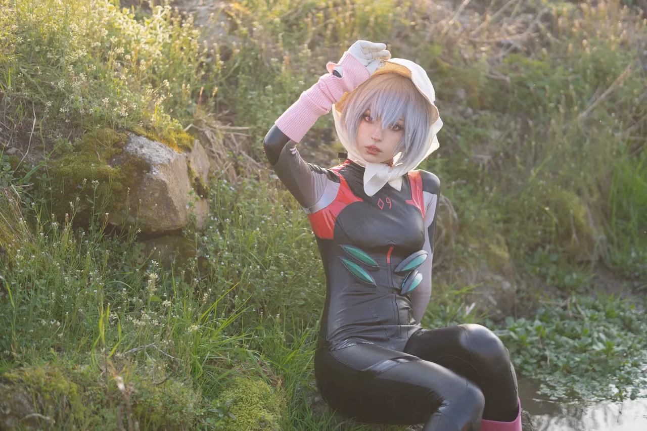 Himee.lily as Rei Ayanami — cosplay photo 7 of 53