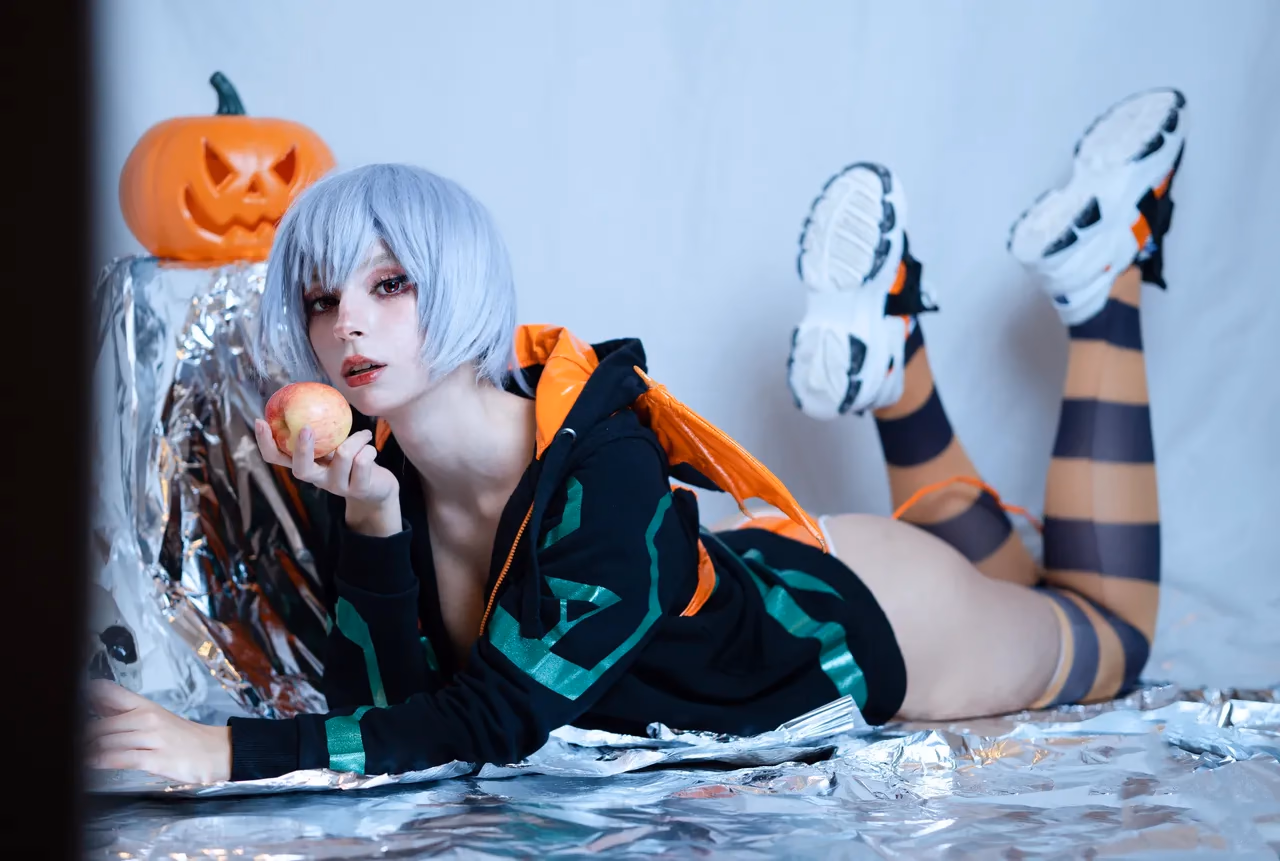 Himee.lily as Rei Ayanami — cosplay photo 10 of 21