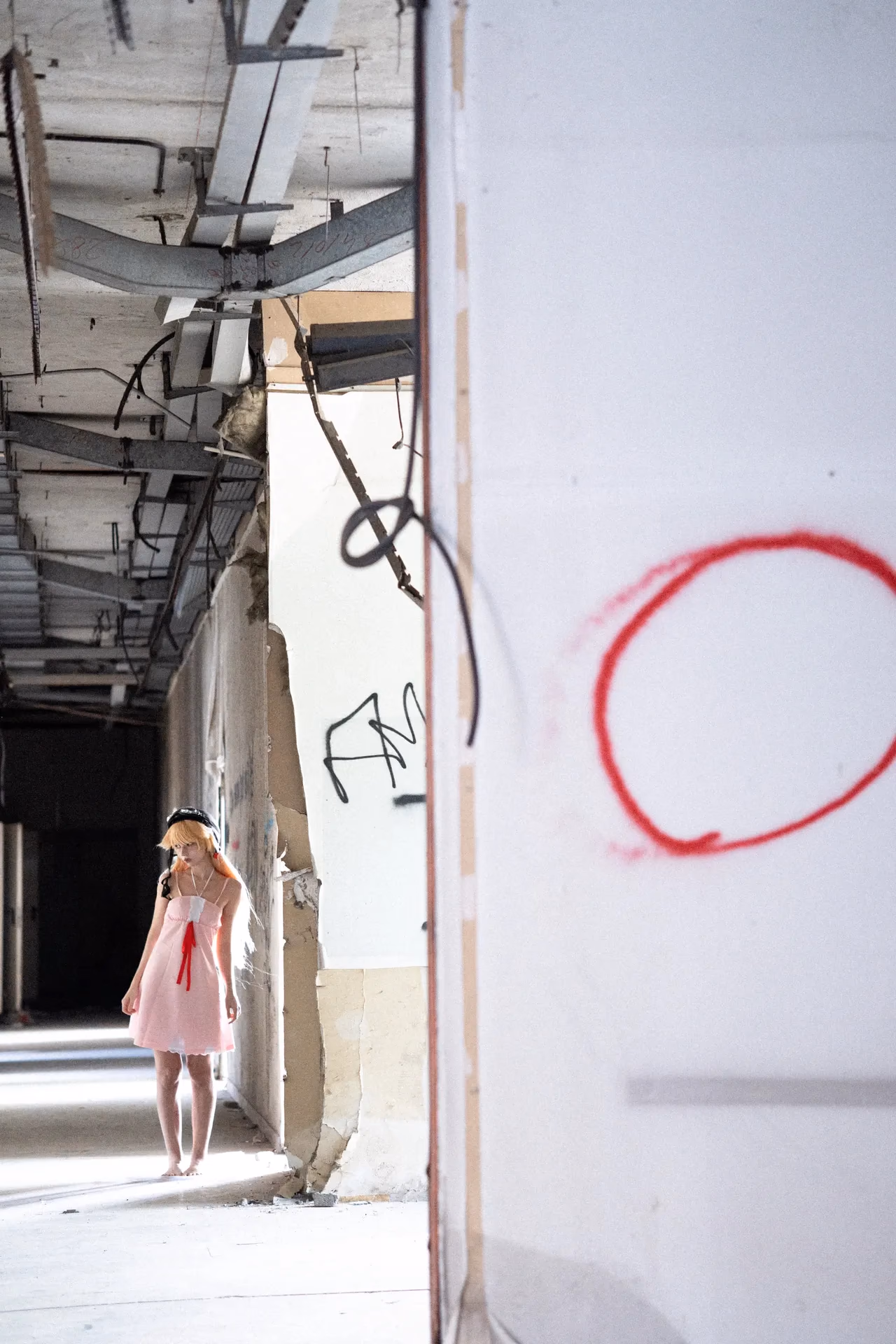 Himee.lily as Shinobu Oshino — cosplay photo 21 of 100