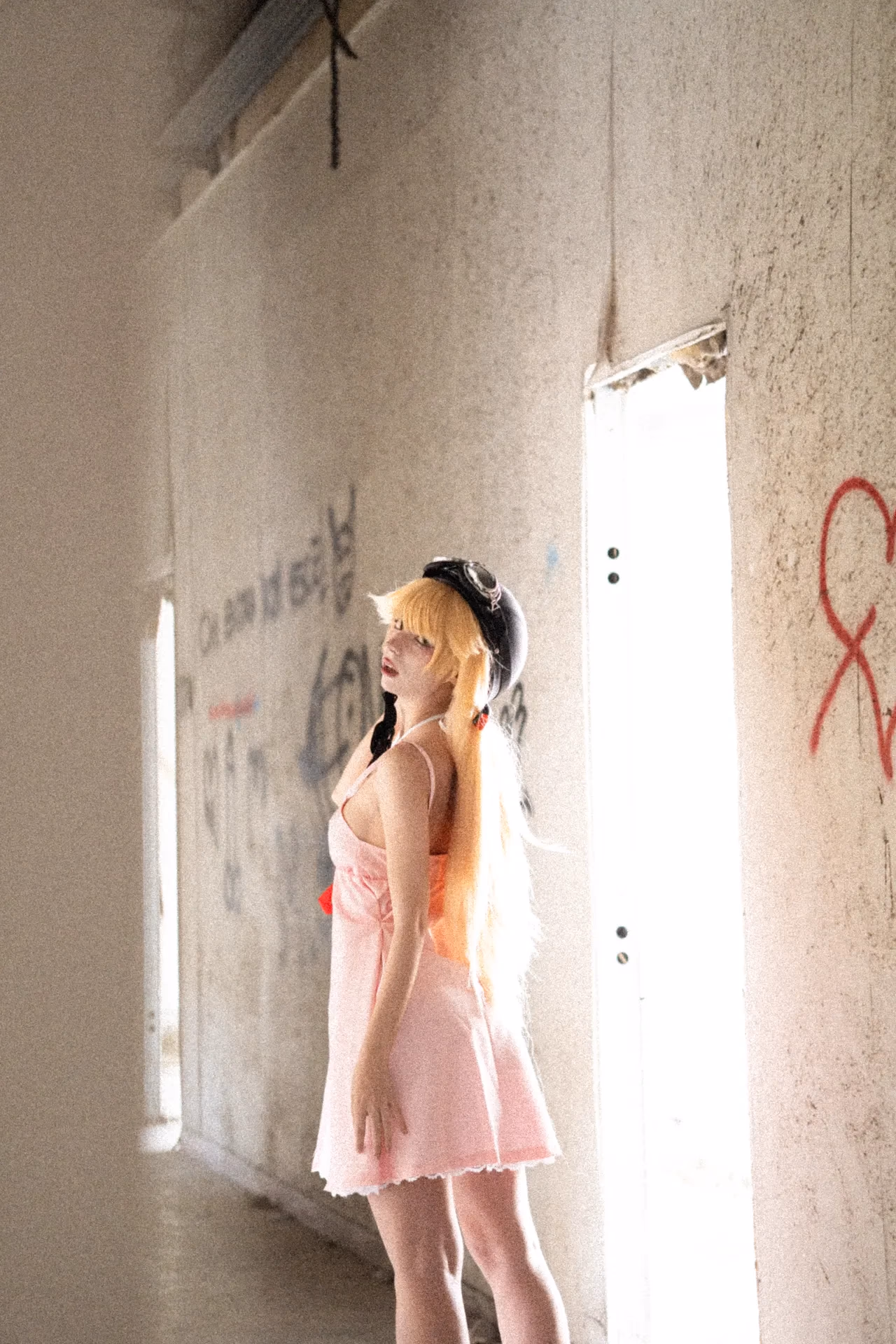 Himee.lily as Shinobu Oshino — cosplay photo 94 of 100