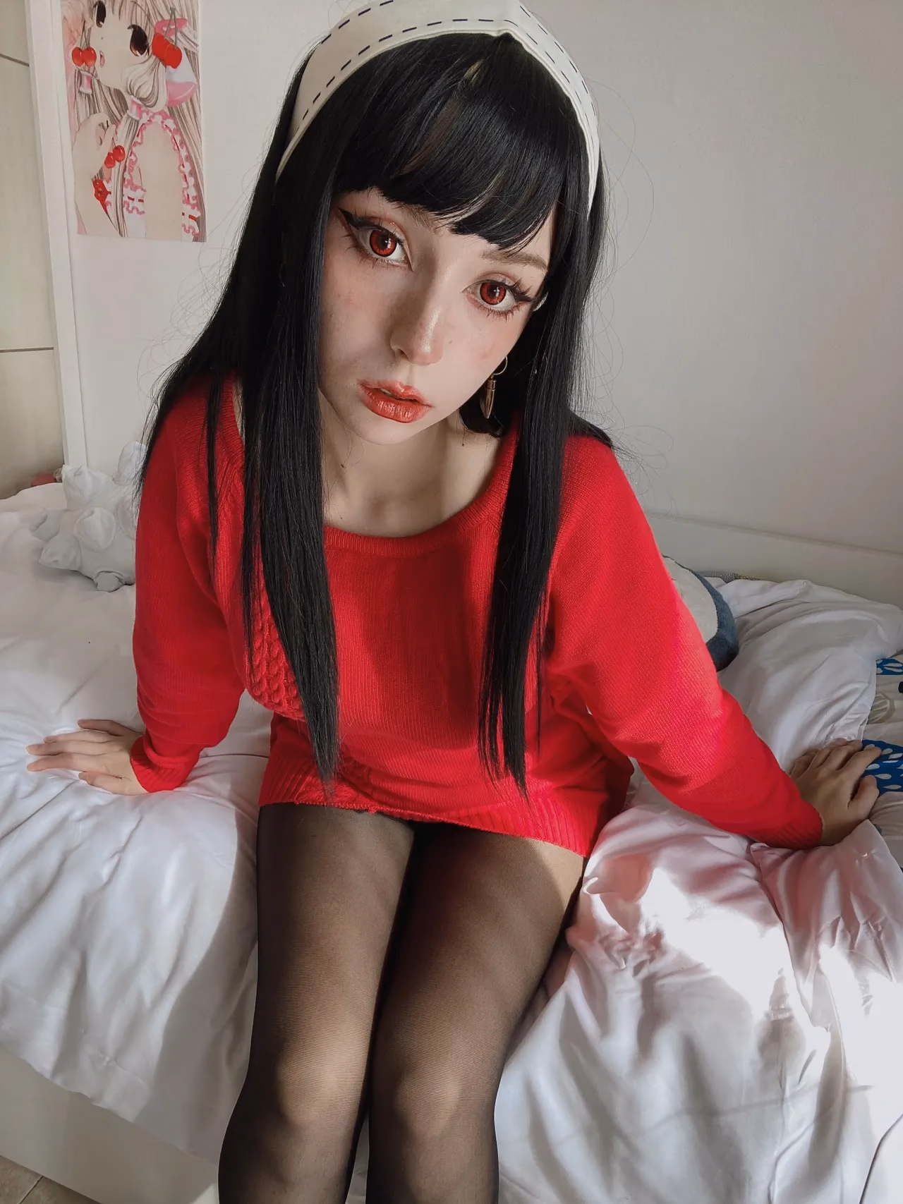 Himee.lily as Yor Forger — cosplay photo 16 of 95
