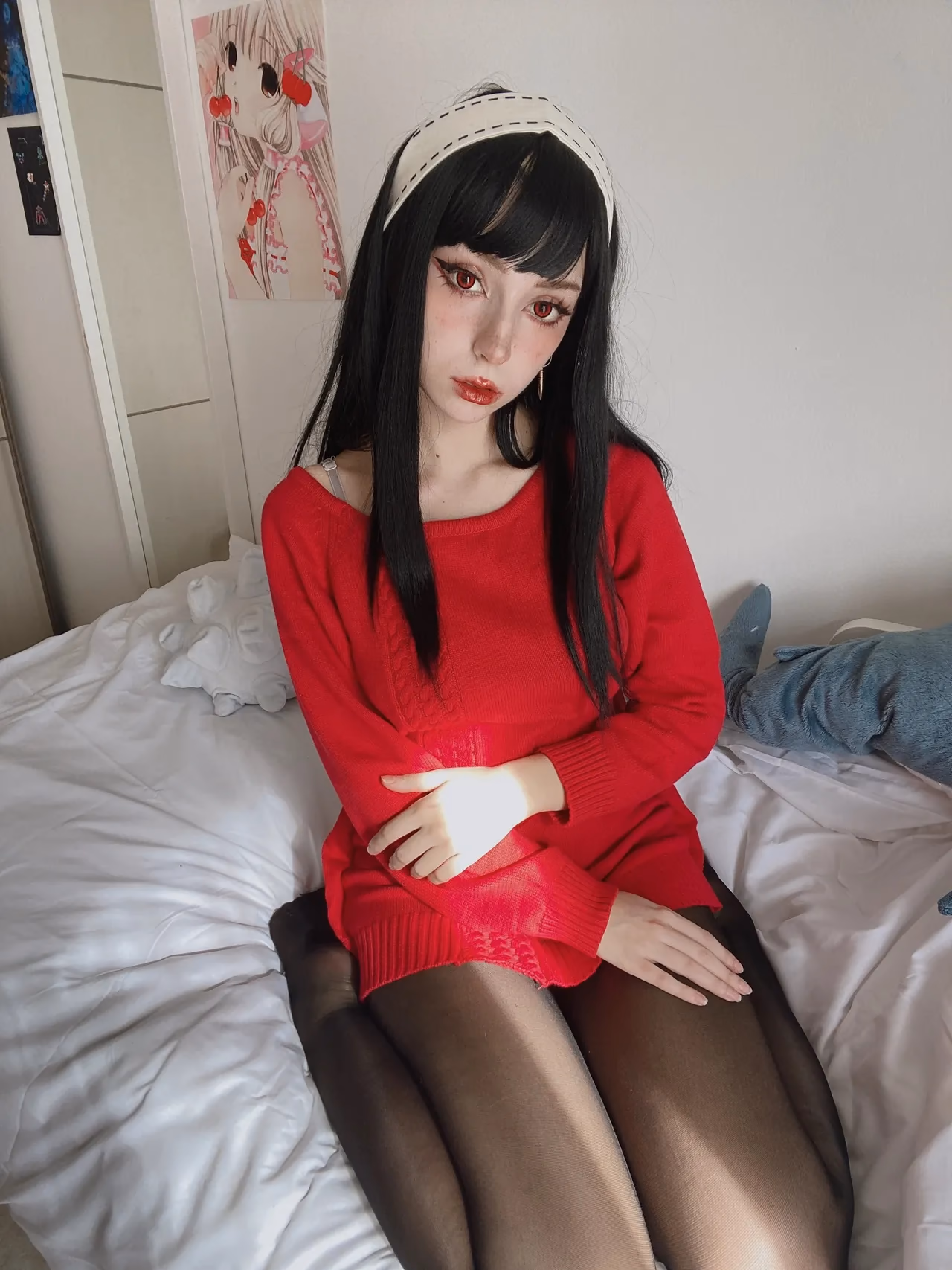 Himee.lily as Yor Forger — cosplay photo 17 of 95