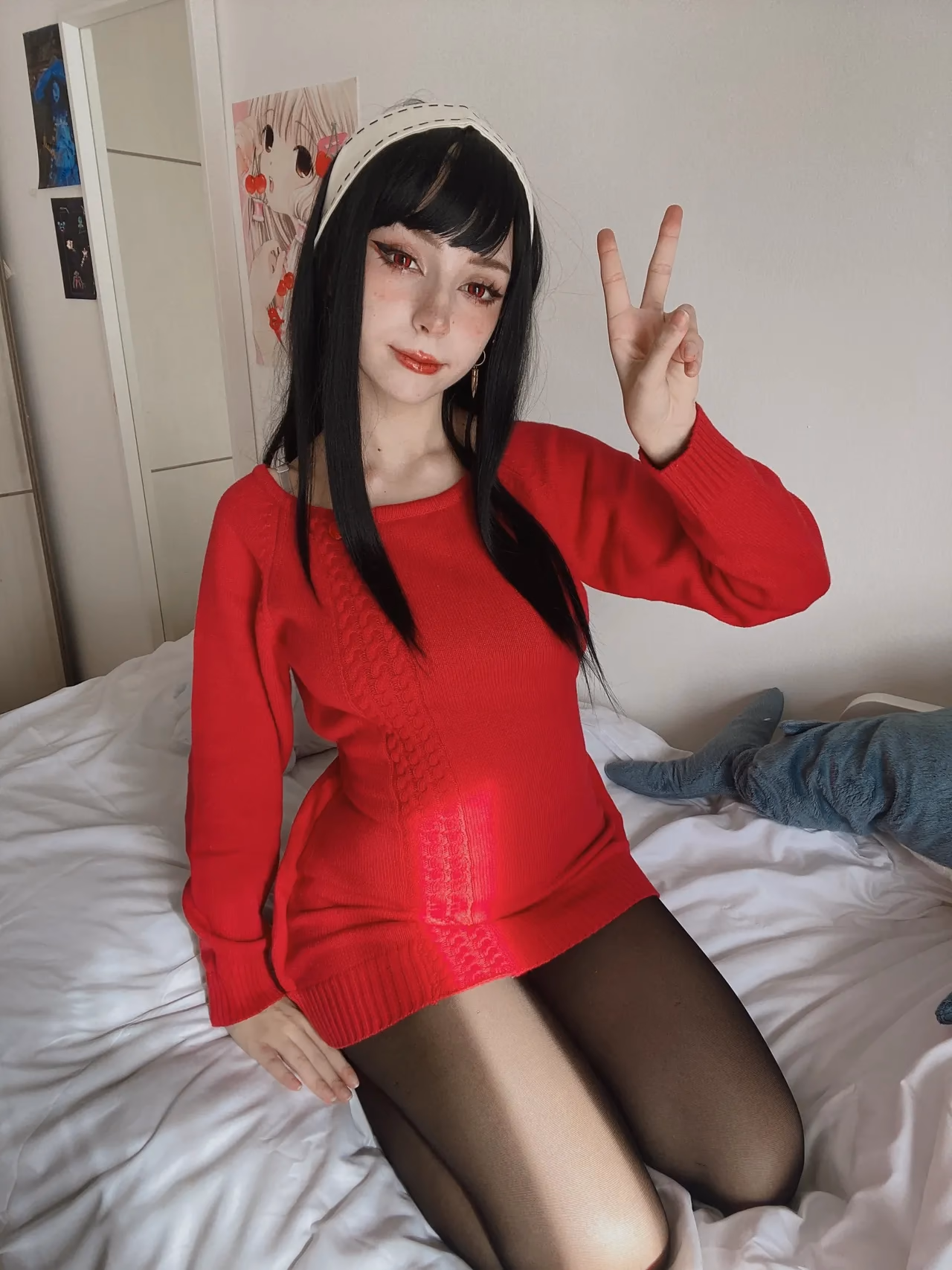 Himee.lily as Yor Forger — cosplay photo 18 of 95