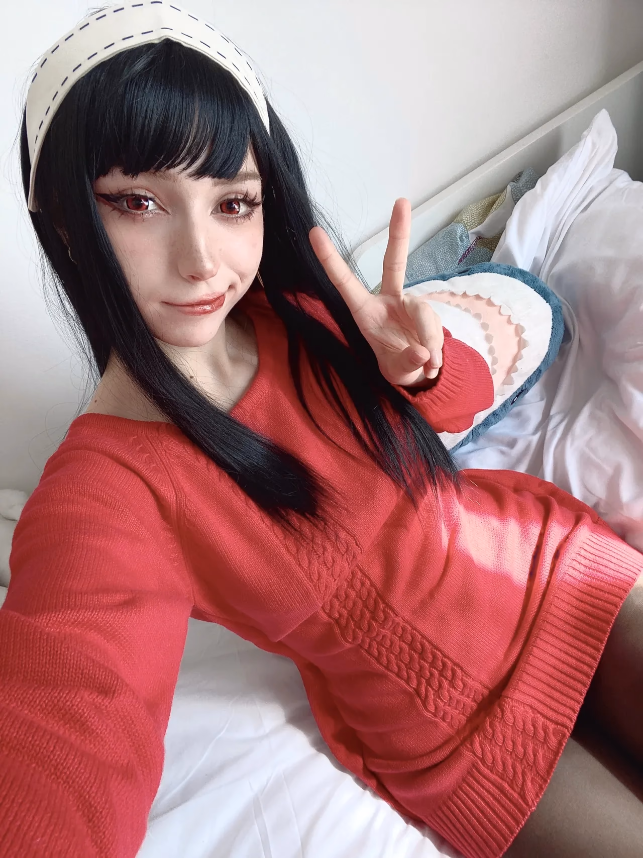 Himee.lily as Yor Forger — cosplay photo 2 of 95