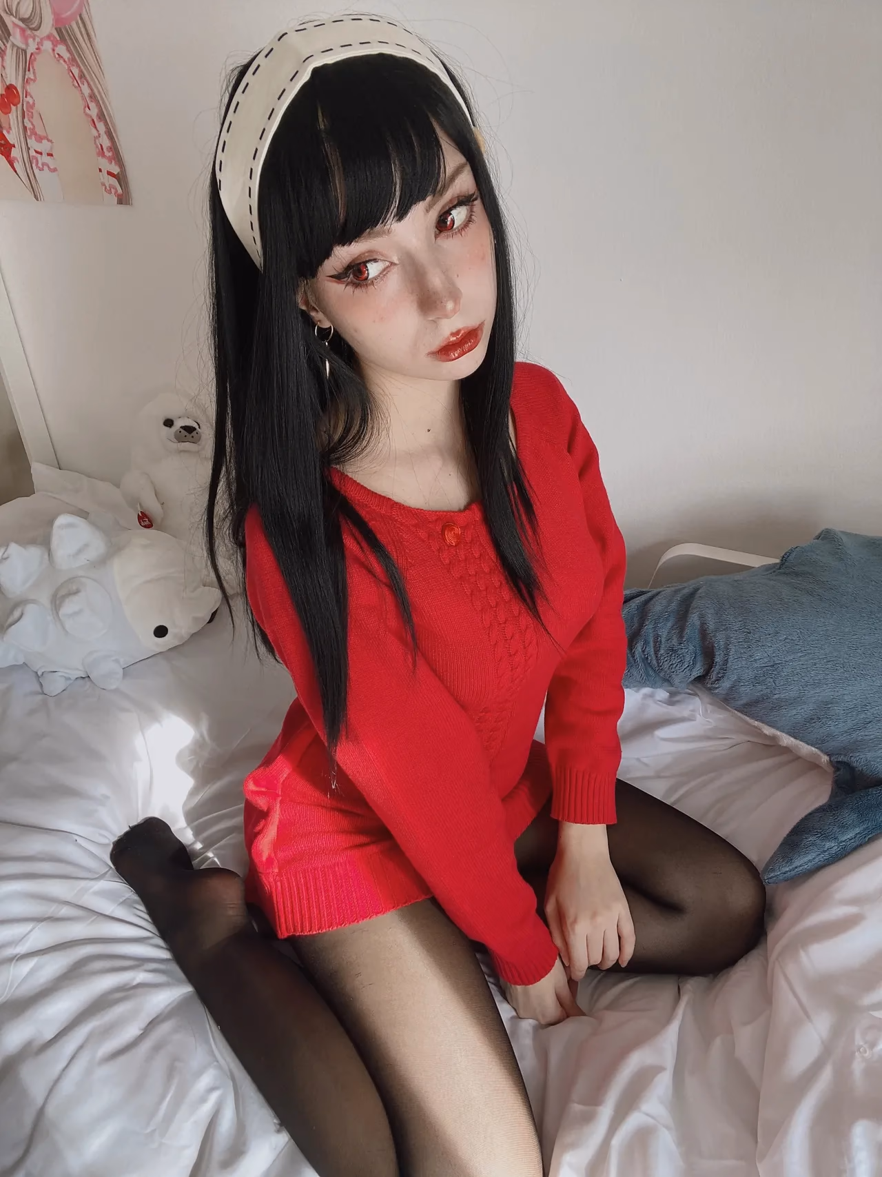 Himee.lily as Yor Forger — cosplay photo 23 of 95