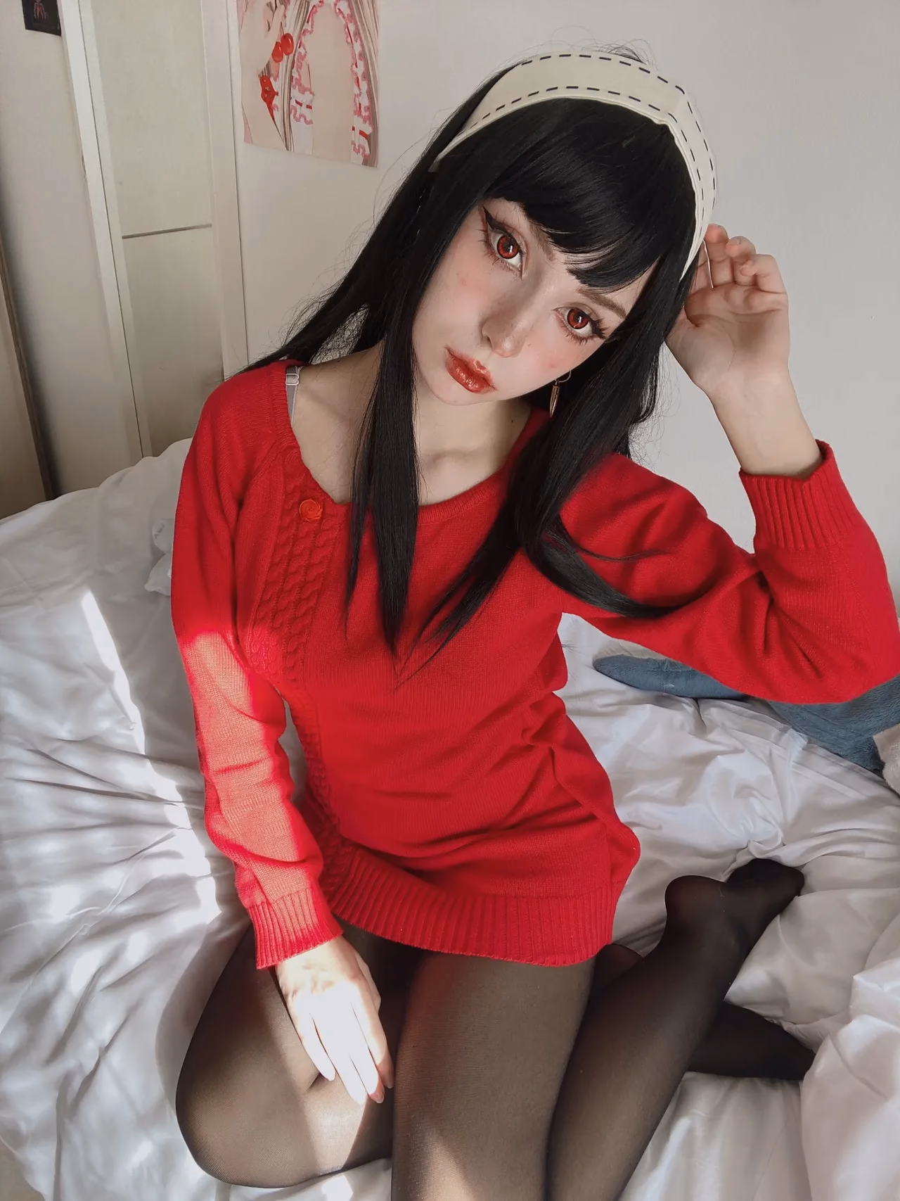 Himee.lily as Yor Forger — cosplay photo 30 of 95