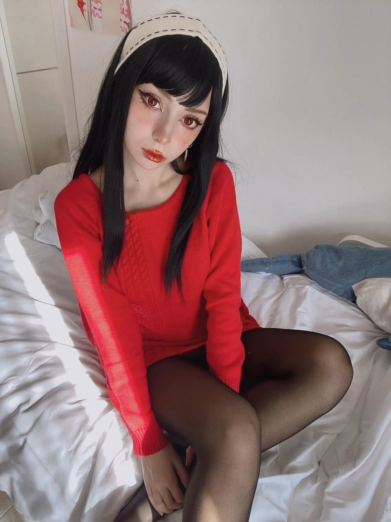 Himee.lily as Yor Forger — cosplay photo 33 of 95
