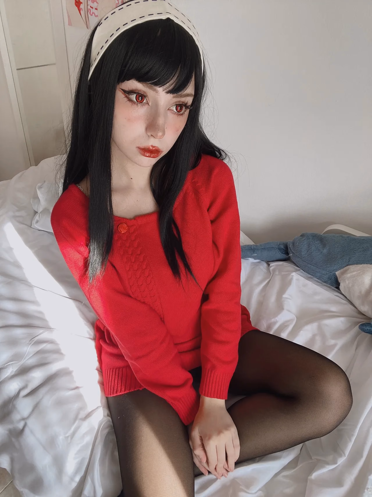 Himee.lily as Yor Forger — cosplay photo 34 of 95