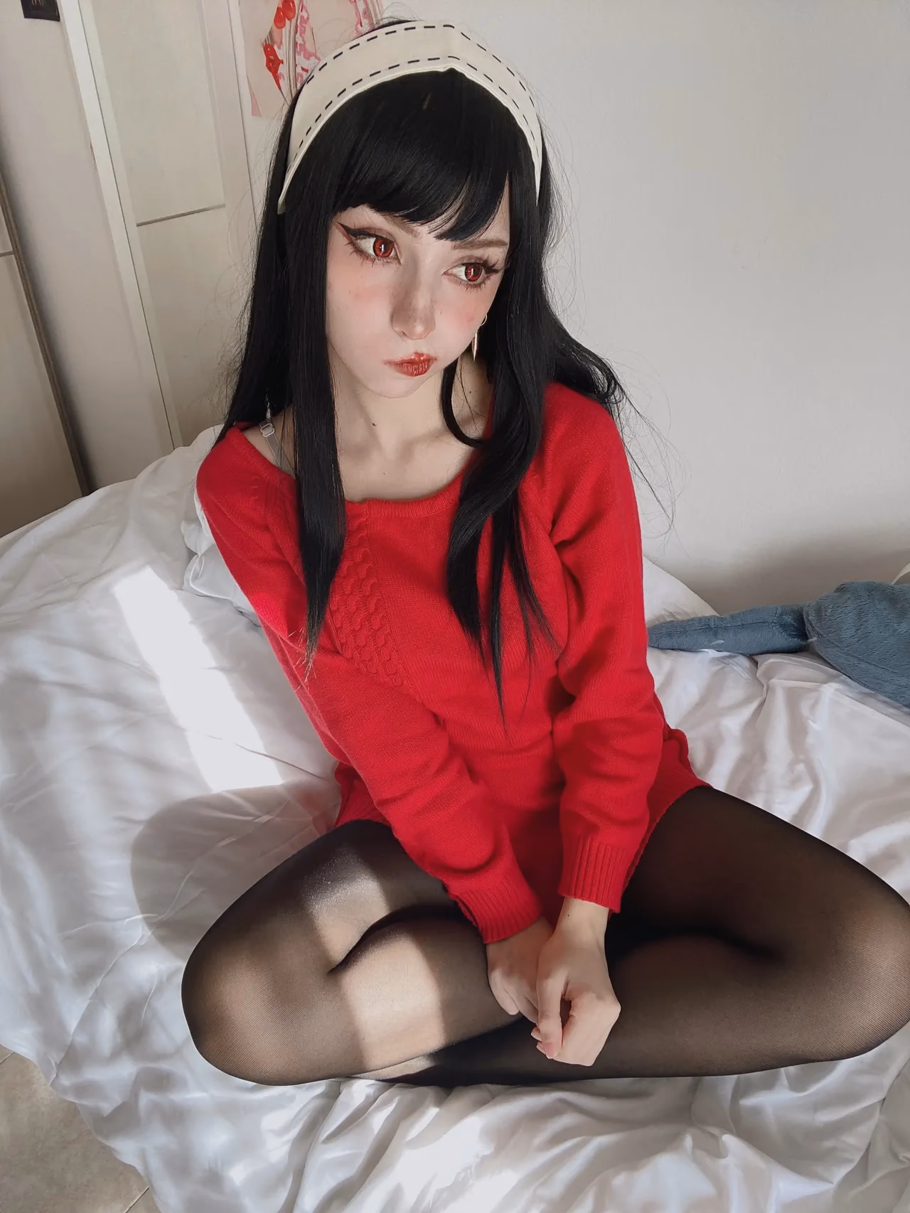 Himee.lily as Yor Forger — cosplay photo 37 of 95