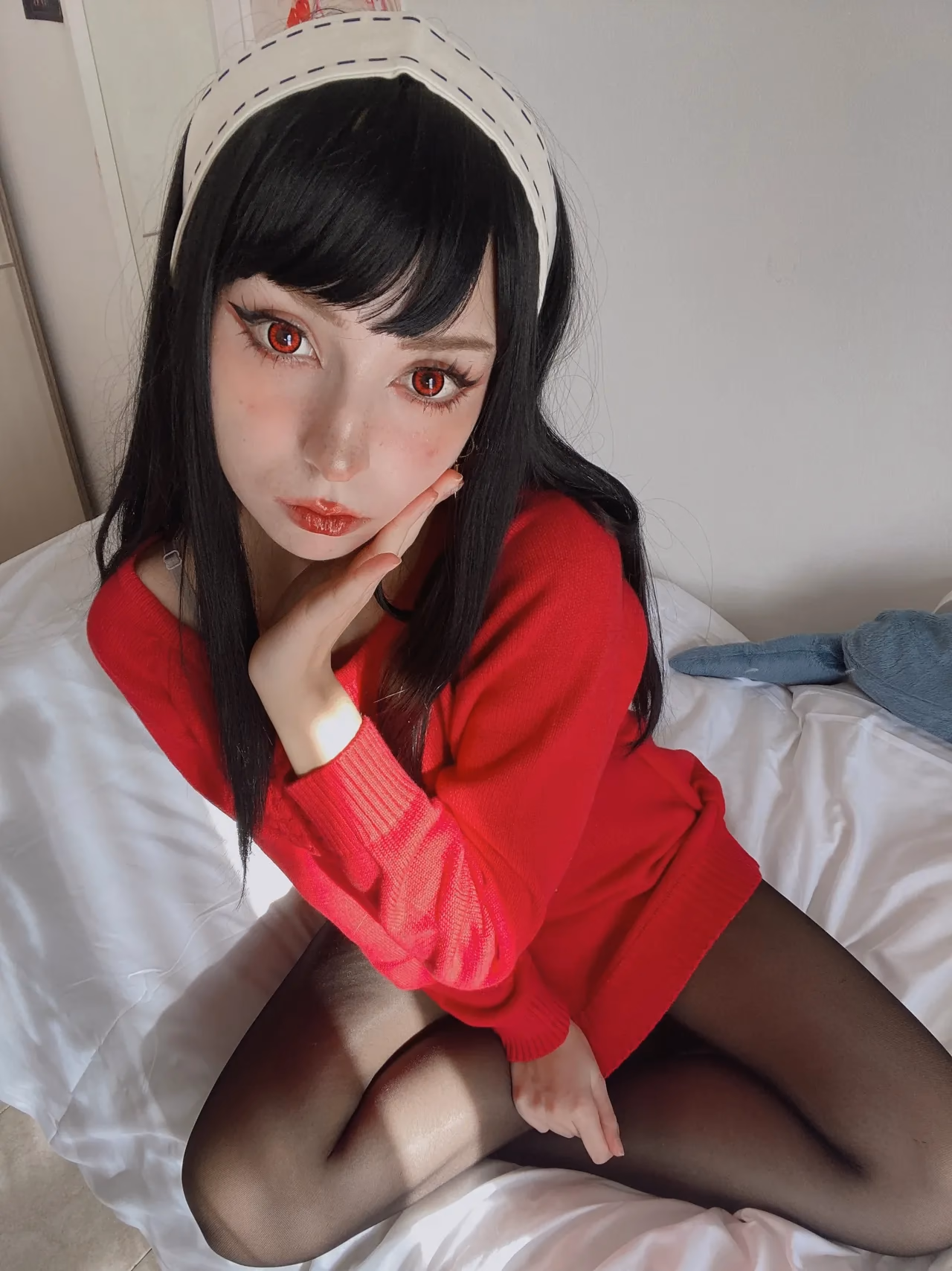 Himee.lily as Yor Forger — cosplay photo 39 of 95