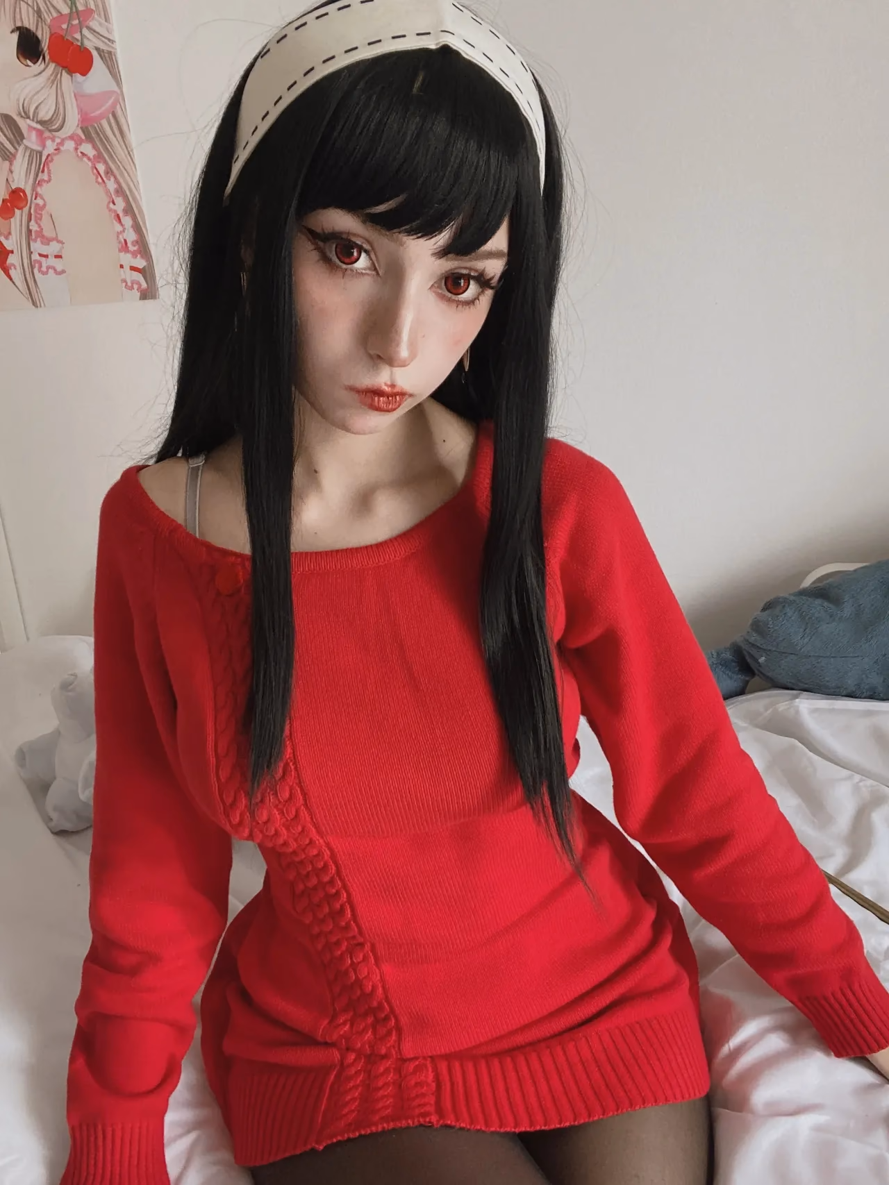 Himee.lily as Yor Forger — cosplay photo 54 of 95