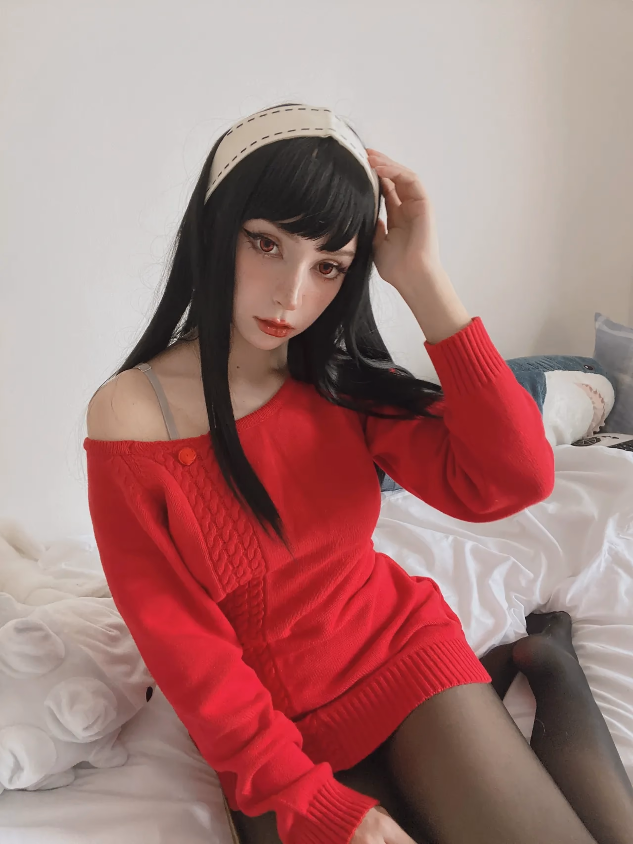Himee.lily as Yor Forger — cosplay photo 65 of 95