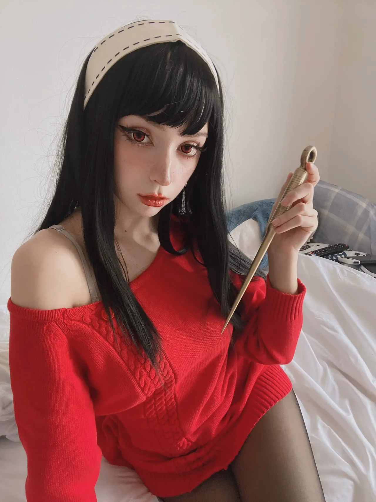 Himee.lily as Yor Forger — cosplay photo 73 of 95